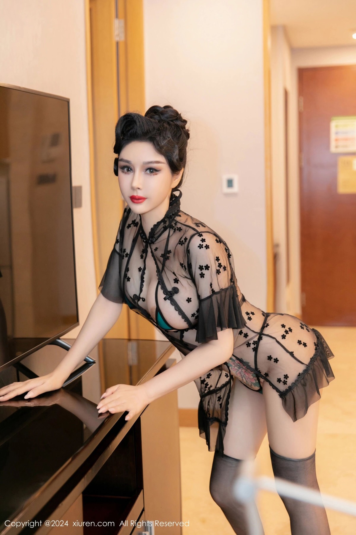 【XiuRen秀人網】20240516Vol8549田冰冰【55P】-[秀人套图]