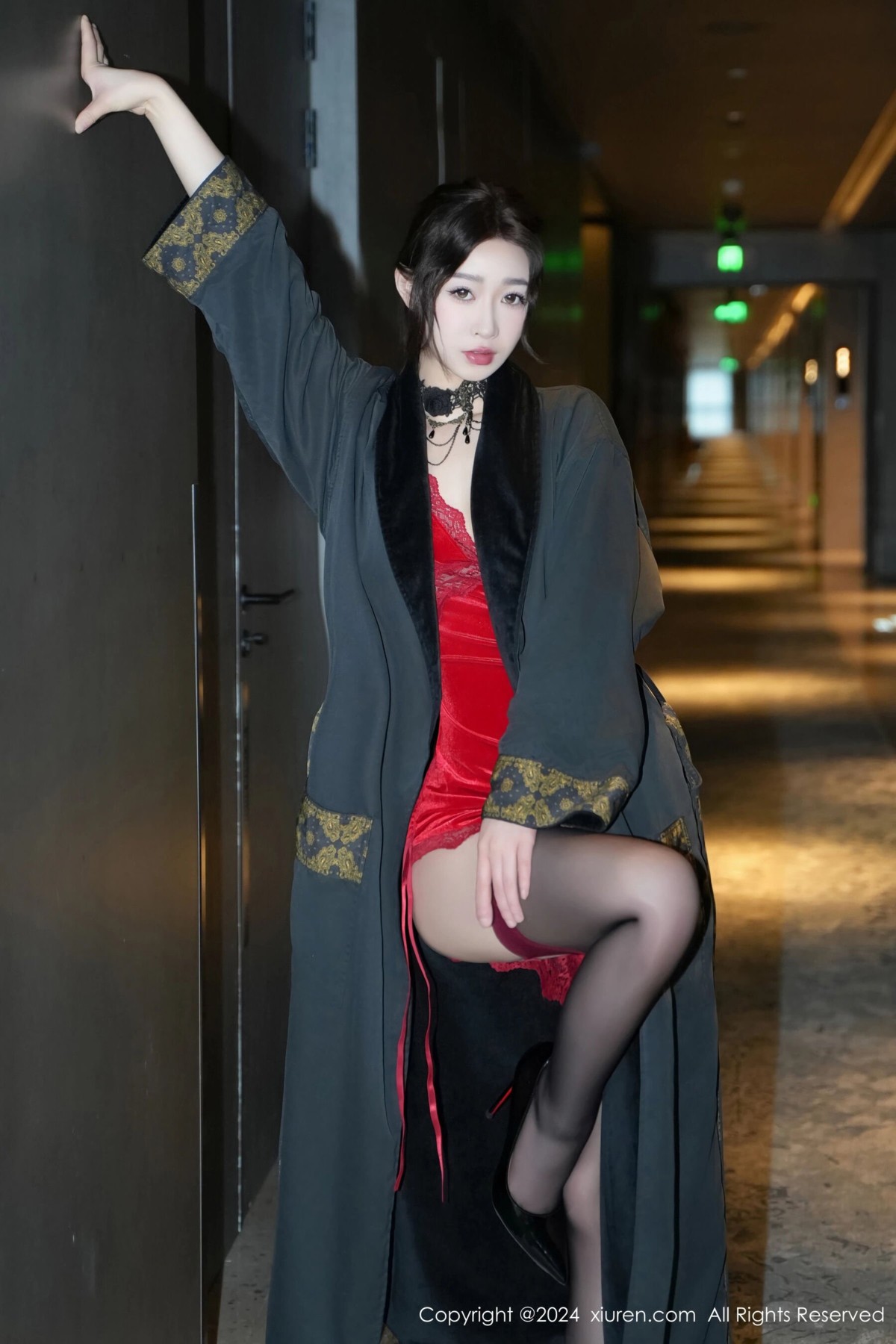 【XiuRen秀人網】20240515Vol8547軟糖愛喝奶【73P】-[秀人套图]