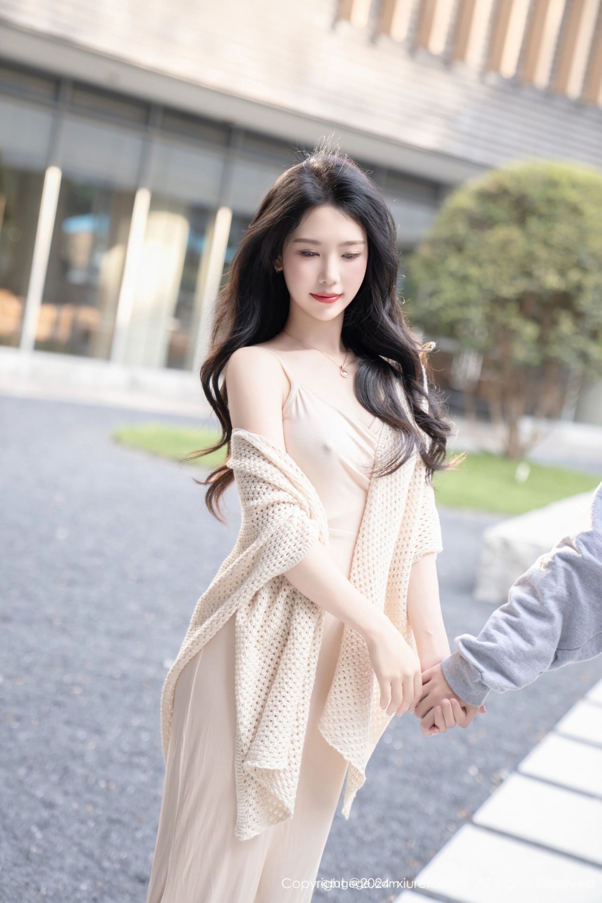 【XiuRen秀人網】20240517Vol8559利世【84P】-[秀人套图]