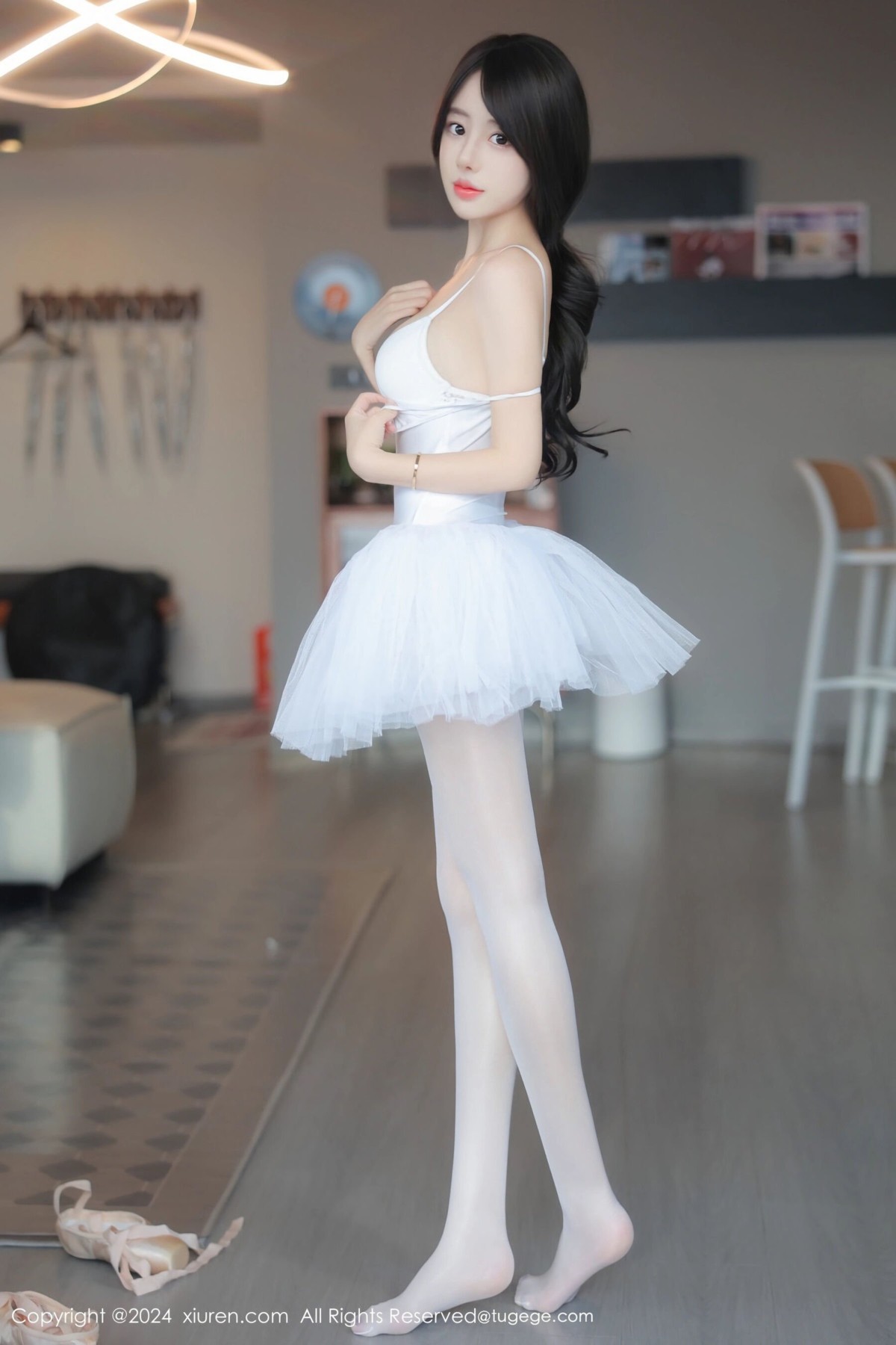 【XiuRen秀人網】20240517Vol8564桃妖夭【80P】-[秀人套图]