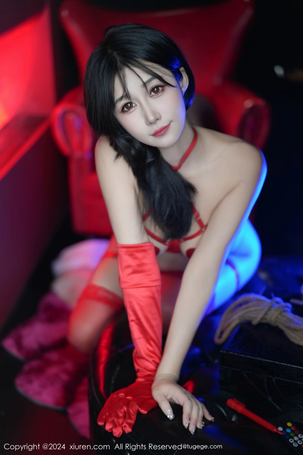 【XiuRen秀人網】20240517Vol8555laura阿姣【95P】-[秀人套图]