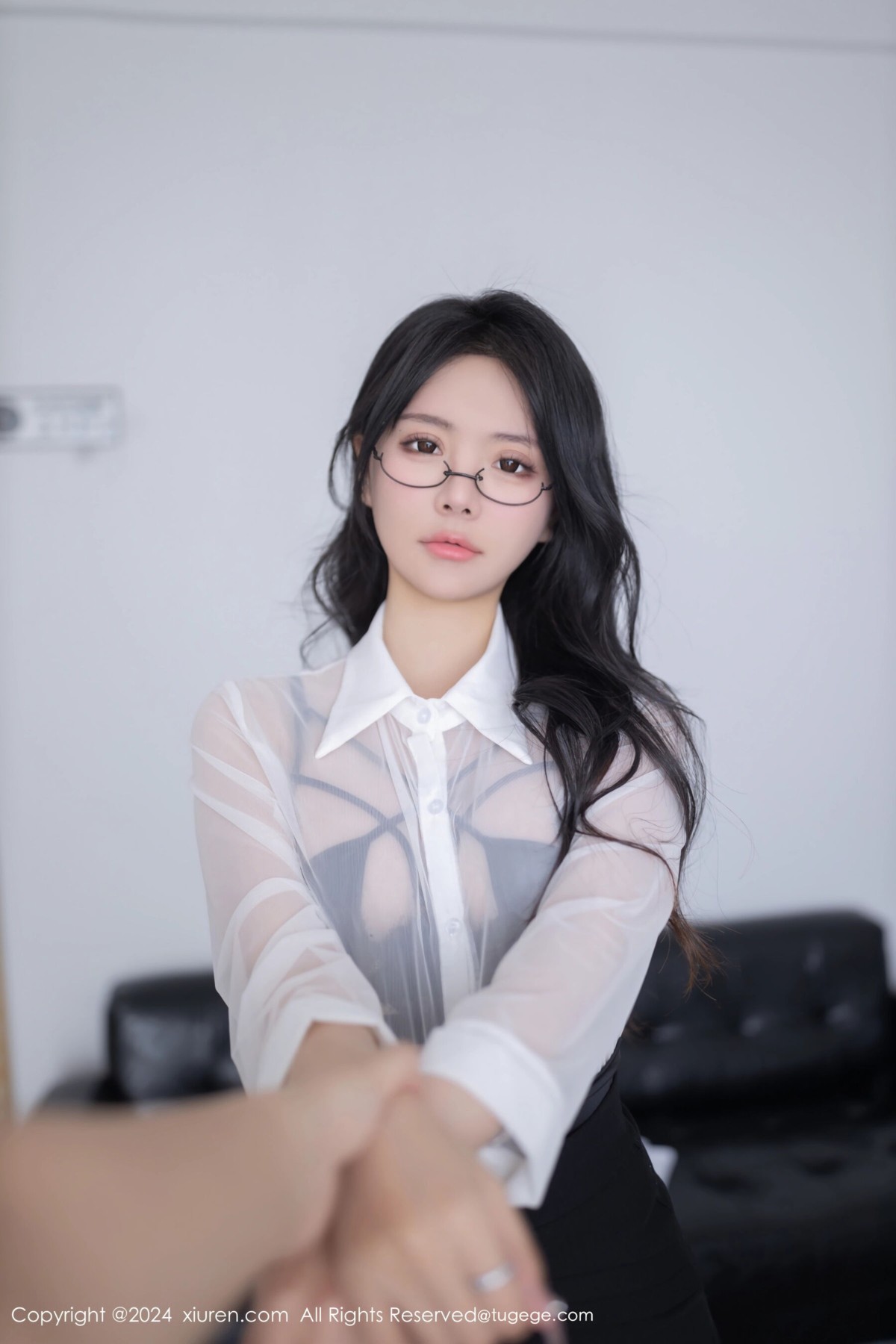 【XiuRen秀人網】20240517Vol8560幼幼【80P】-[秀人套图]