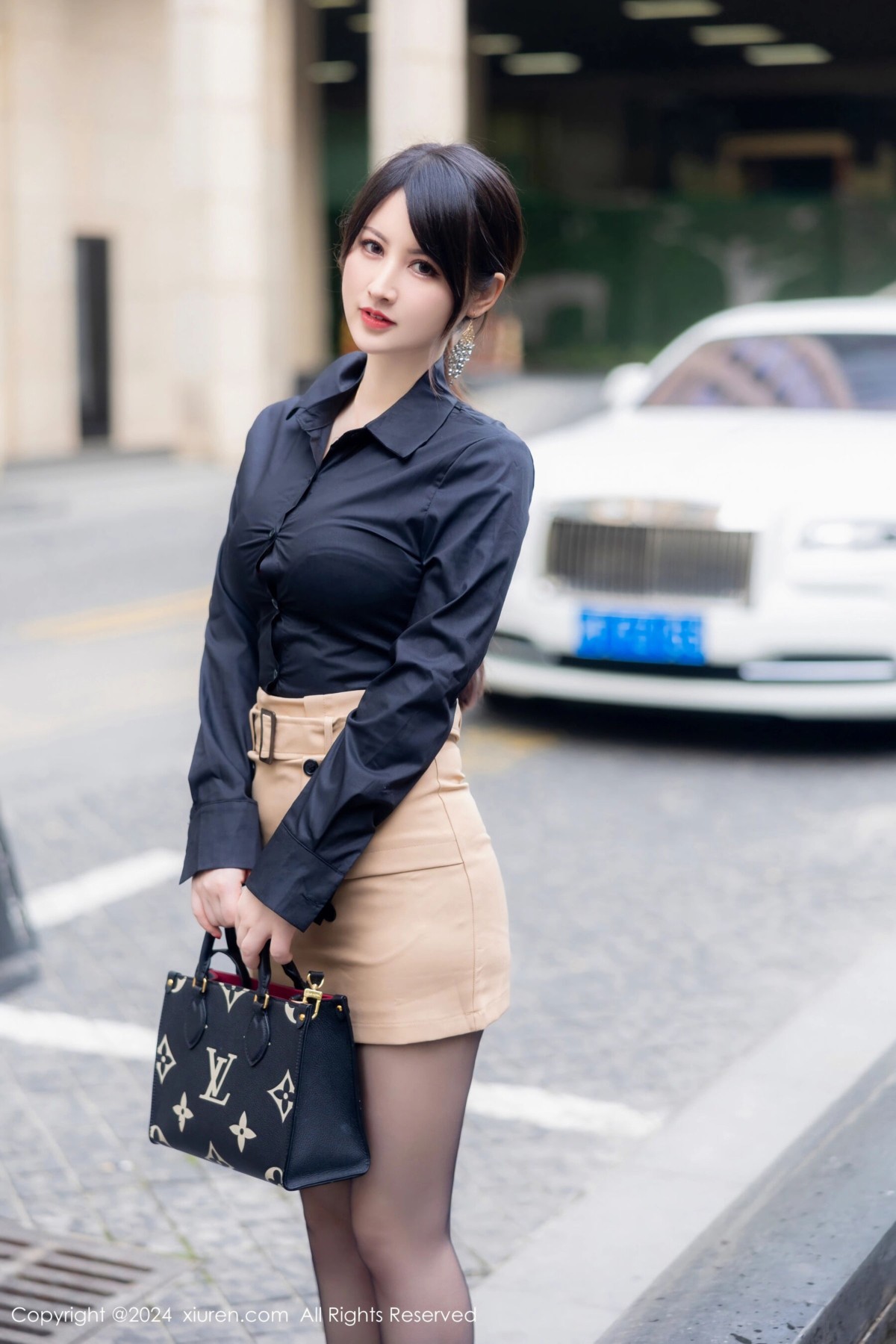 【XiuRen秀人網】20240520Vol8569詩詩kiki【83P】-[秀人套图]