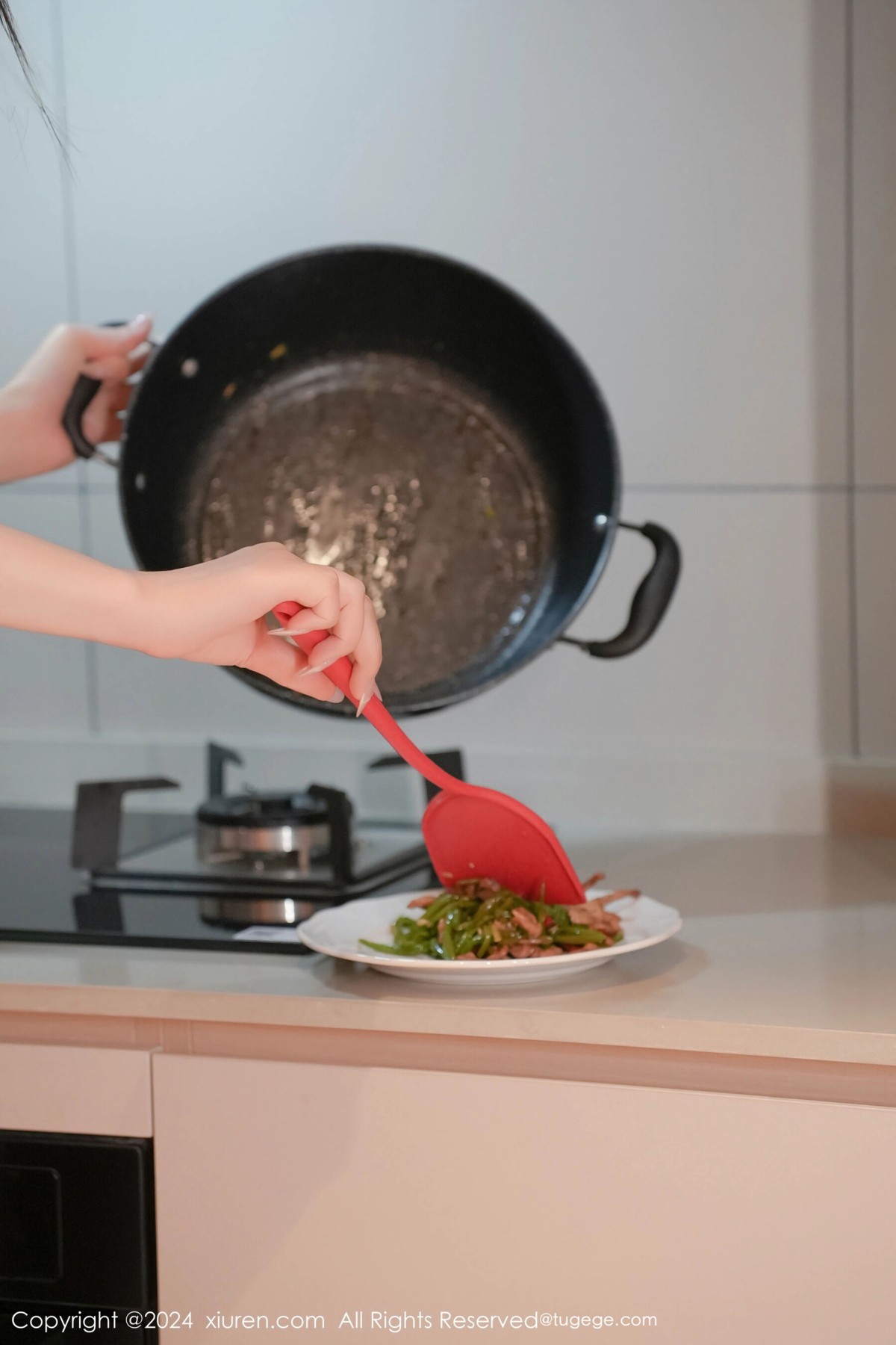 【XiuRen秀人網】20240517Vol8557晚蘇susu【111P】-[秀人套图]