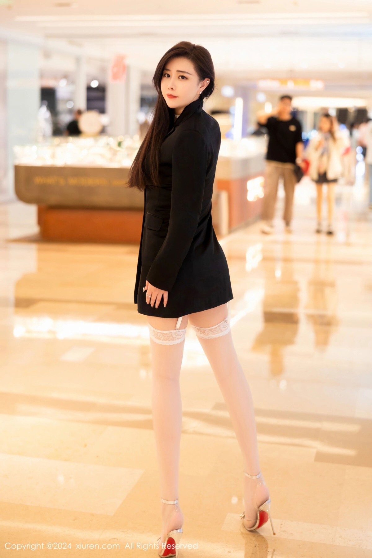 【XiuRen秀人網】20240603Vol8642王婉悠Queen【86P】-[秀人套图]