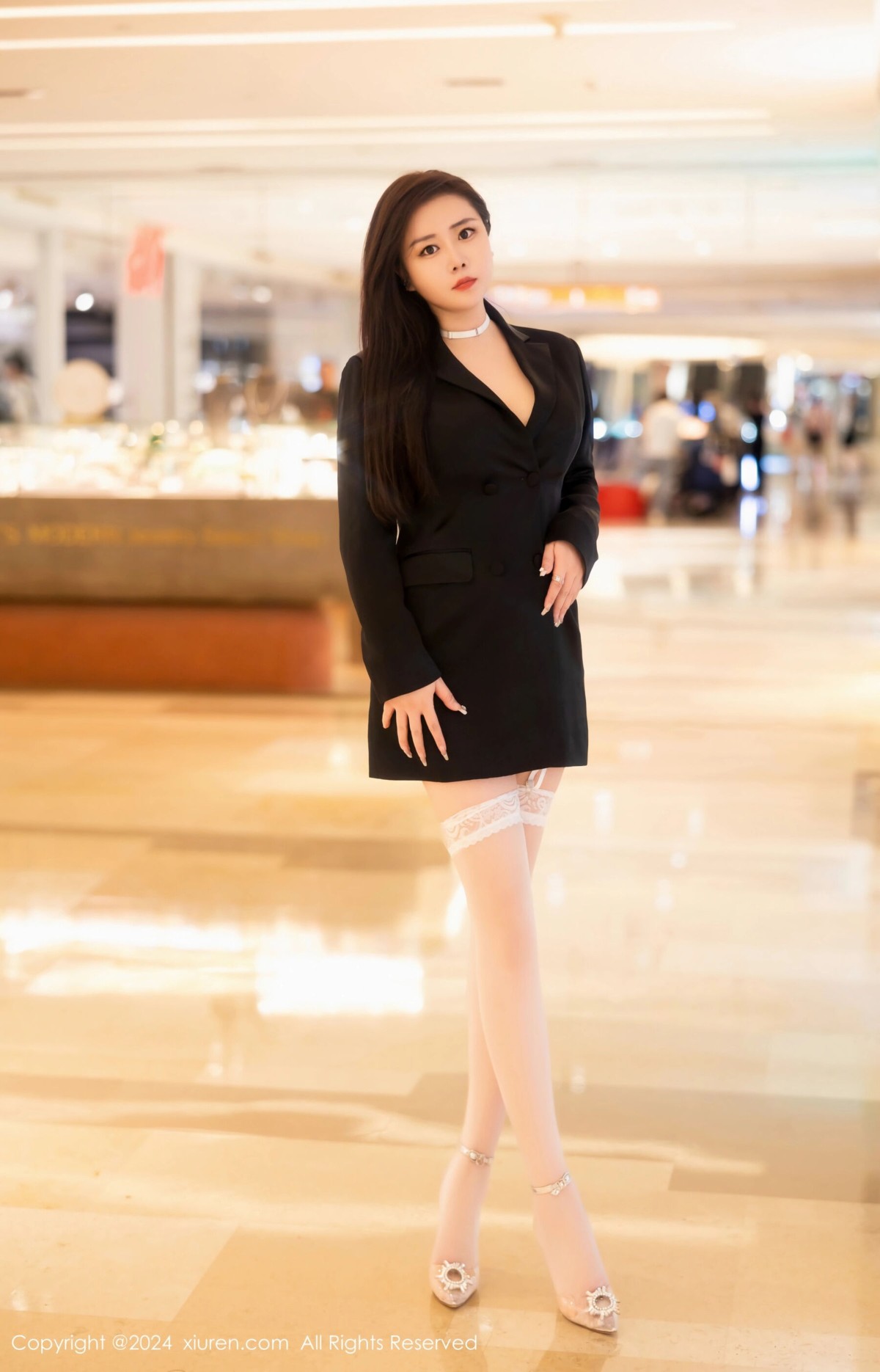 【XiuRen秀人網】20240603Vol8642王婉悠Queen【86P】-[秀人套图]