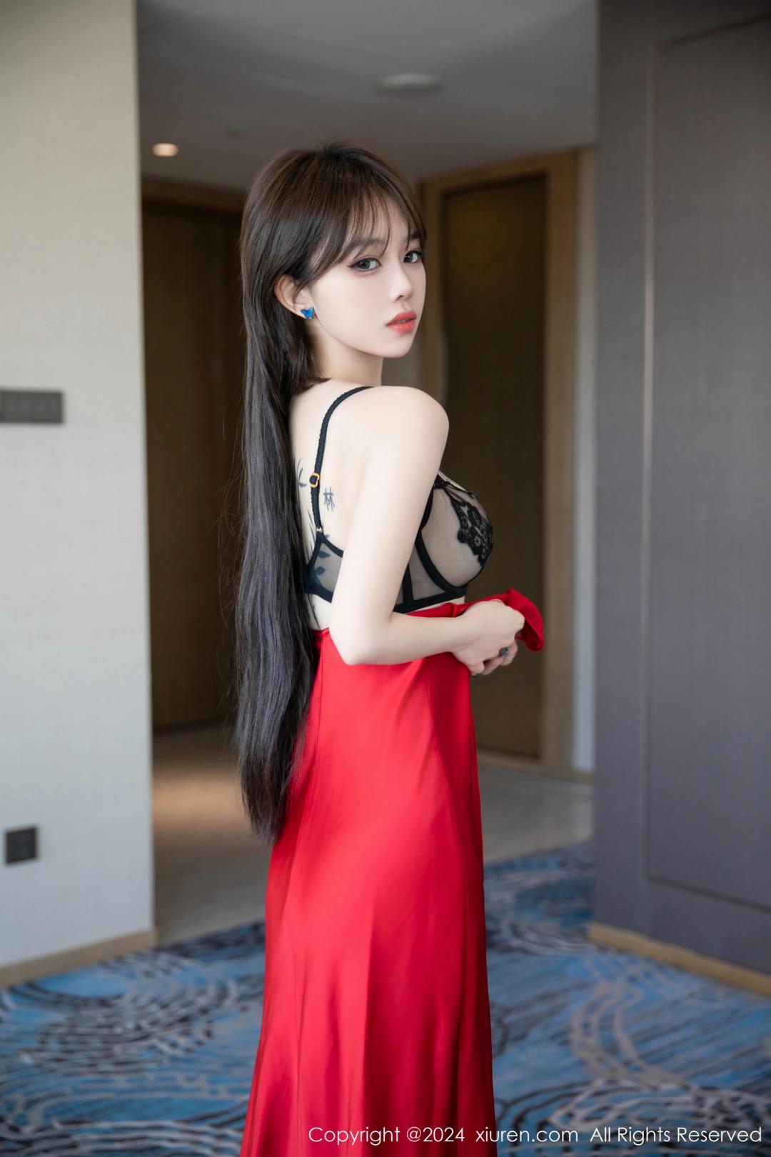 【XiuRen秀人網】20240531Vol8630奶瓶【90P】-[秀人套图]