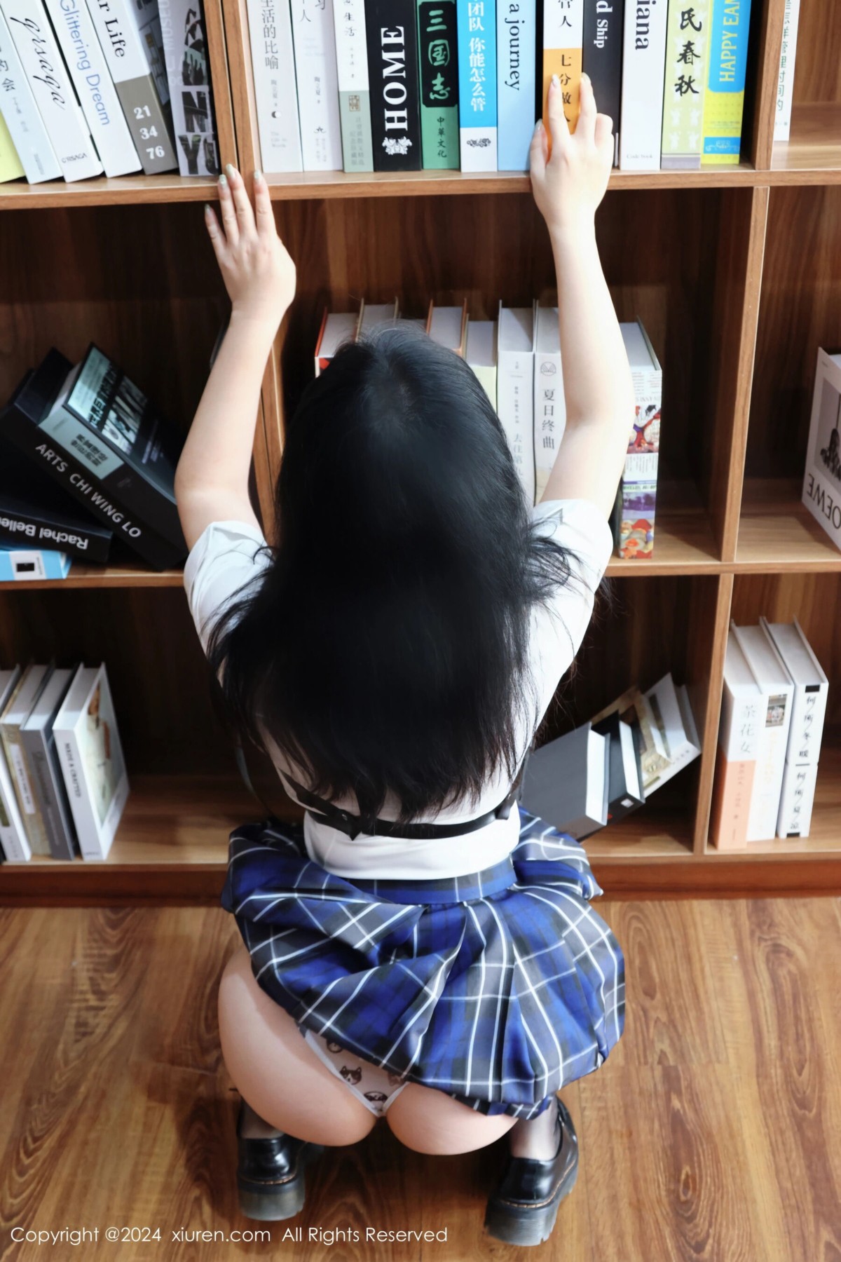 【XiuRen秀人網】20240531Vol8637小薯條nienie【80P】-[秀人套图]