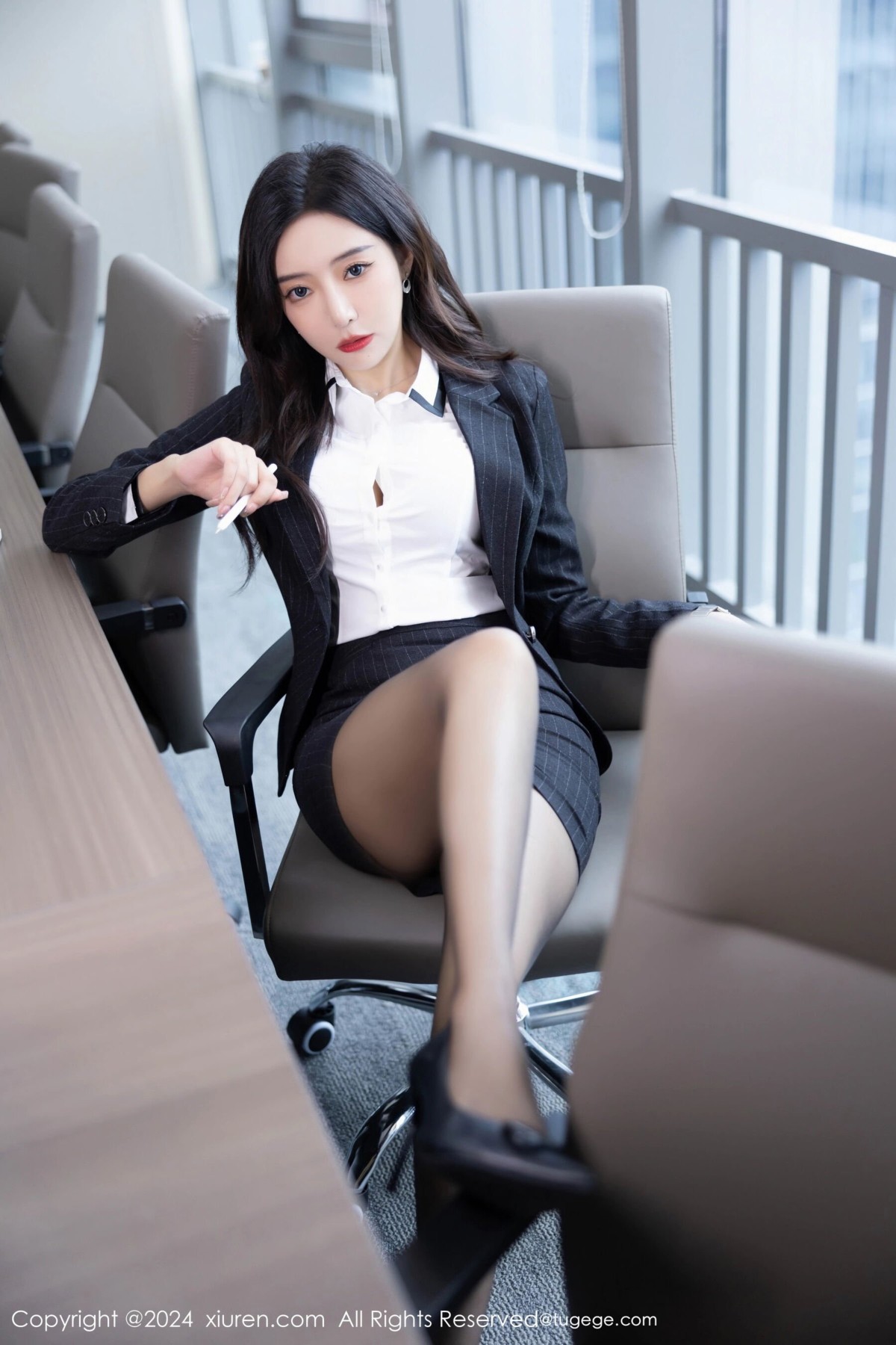 【XiuRen秀人網】20240605Vol8656王馨瑤yanni【85P】-[秀人套图]