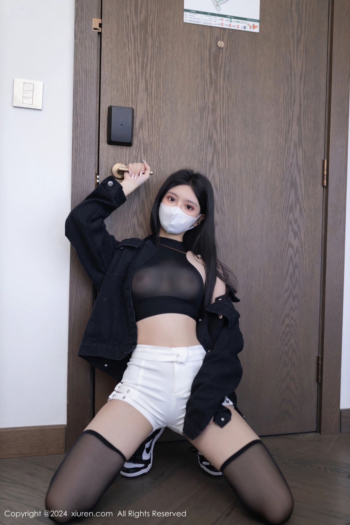 【XiuRen秀人網】20240531Vol8636幼幼【80P】-[秀人套图]