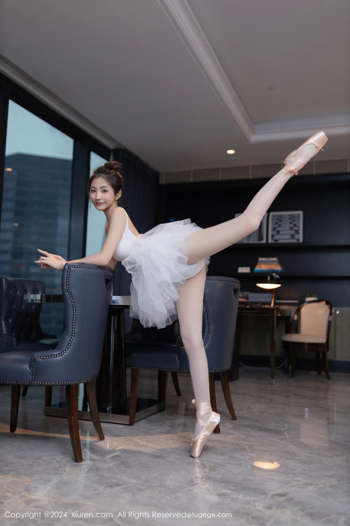 【XiuRen秀人網】20240605Vol8657魚尾fish【80P】-[秀人套图]