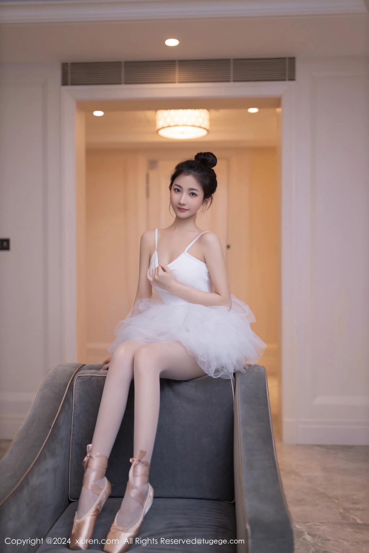 【XiuRen秀人網】20240605Vol8657魚尾fish【80P】-[秀人套图]