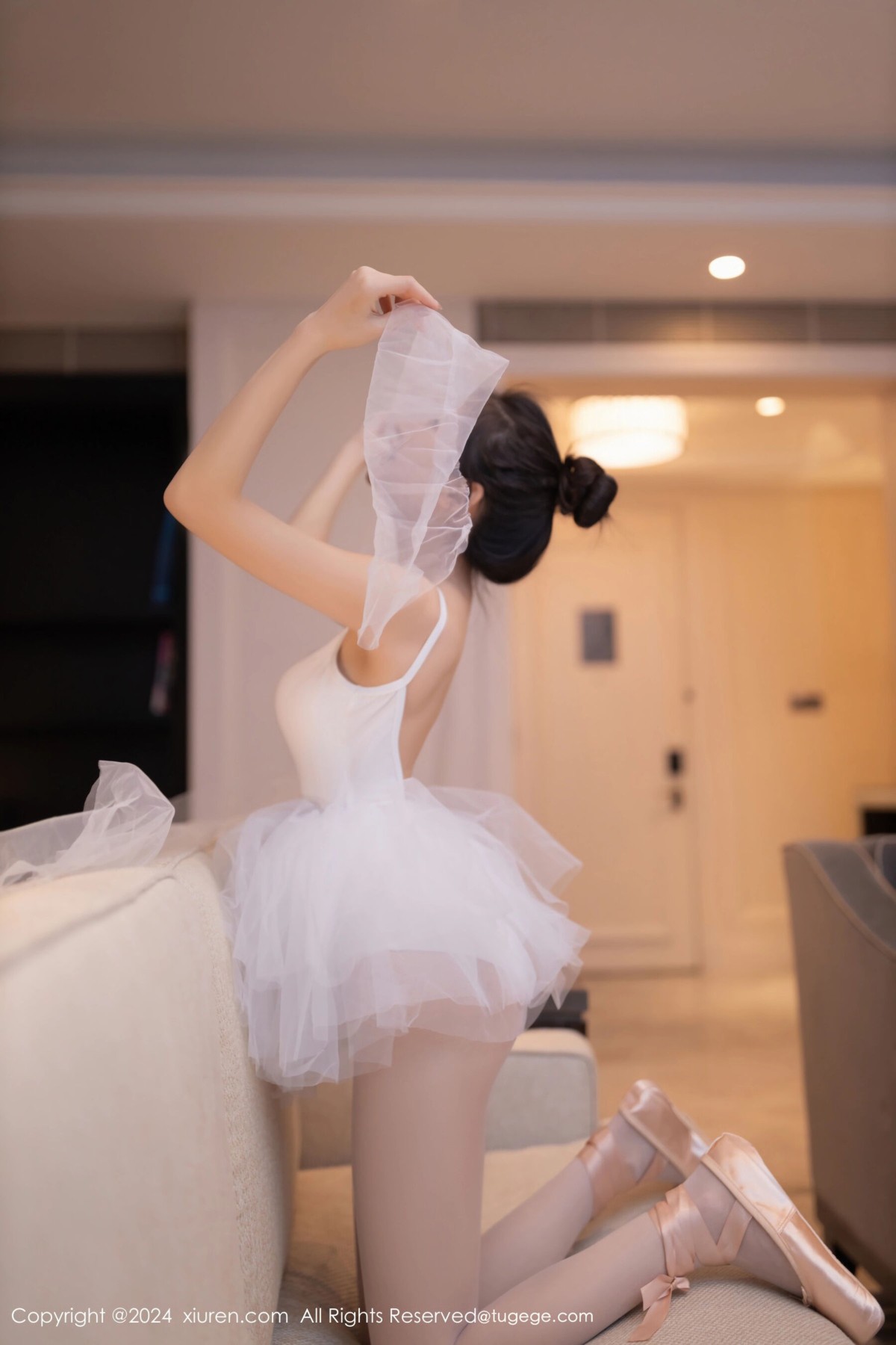 【XiuRen秀人網】20240605Vol8657魚尾fish【80P】-[秀人套图]