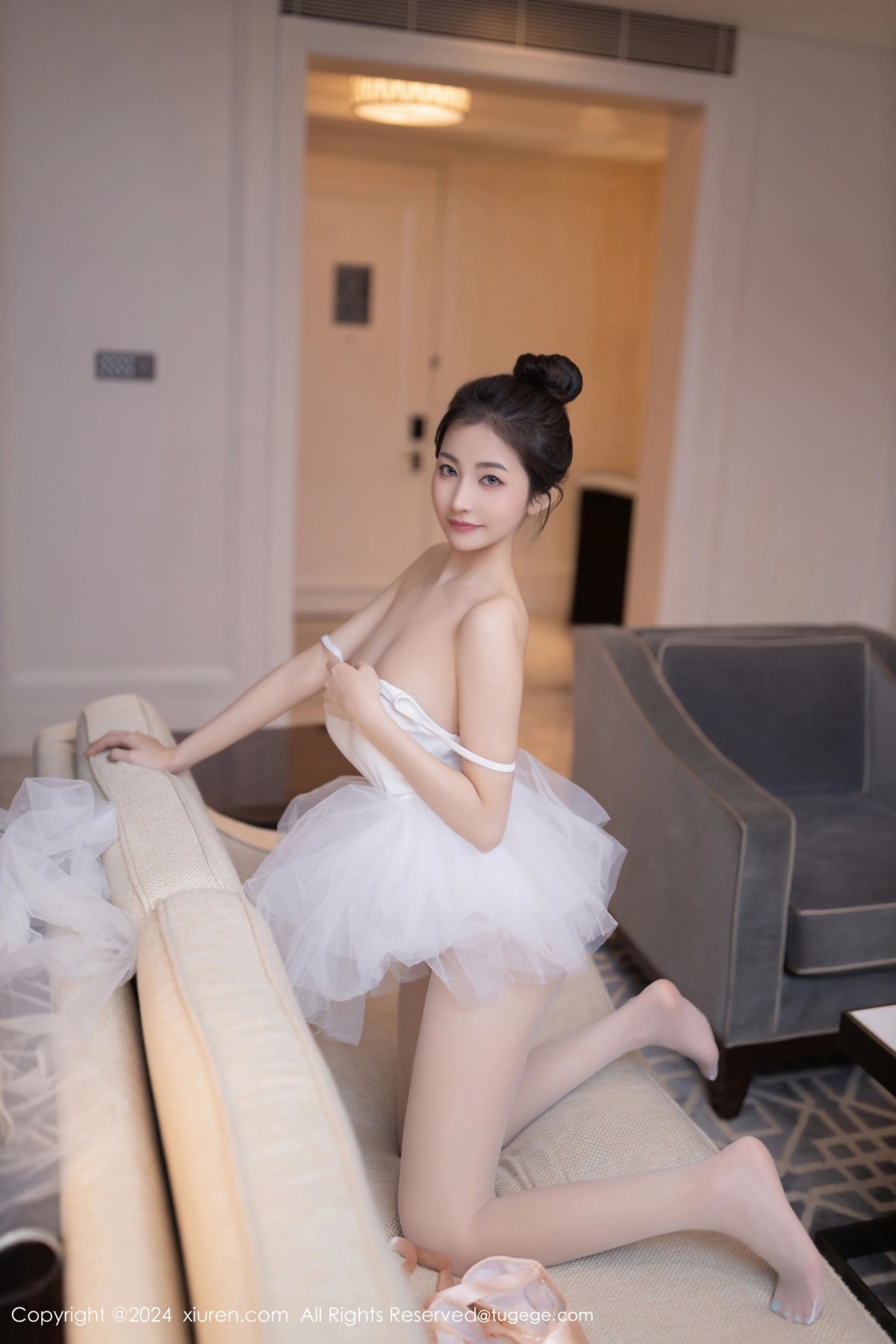 【XiuRen秀人網】20240605Vol8657魚尾fish【80P】-[秀人套图]