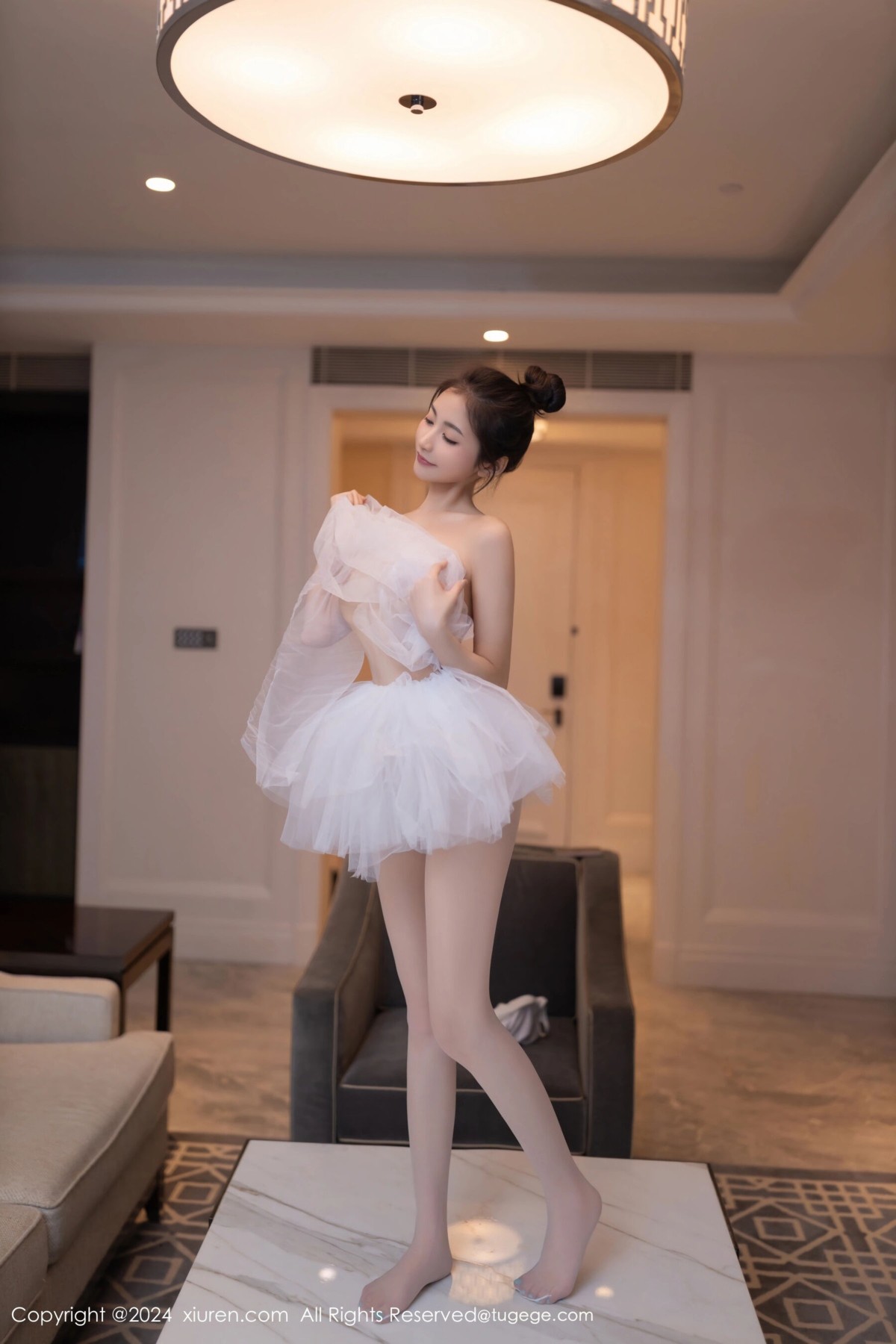 【XiuRen秀人網】20240605Vol8657魚尾fish【80P】-[秀人套图]