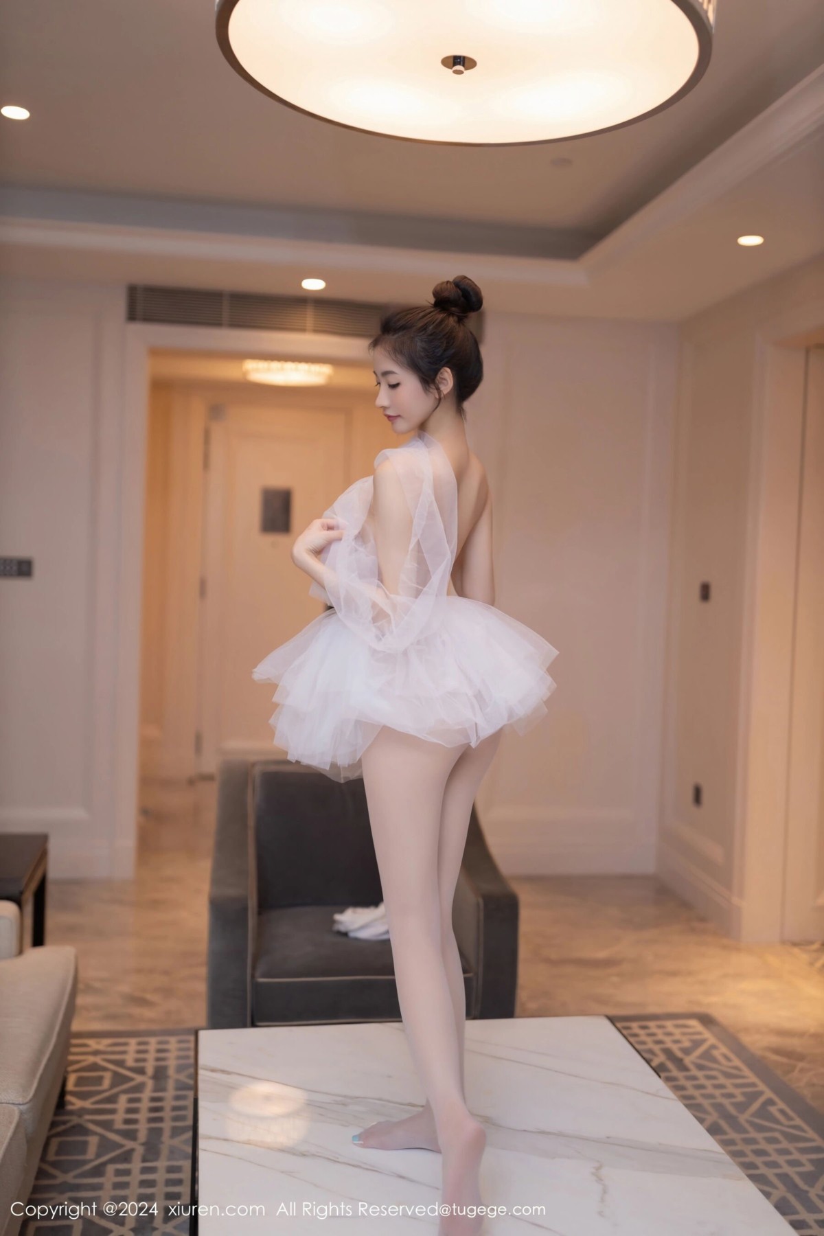 【XiuRen秀人網】20240605Vol8657魚尾fish【80P】-[秀人套图]