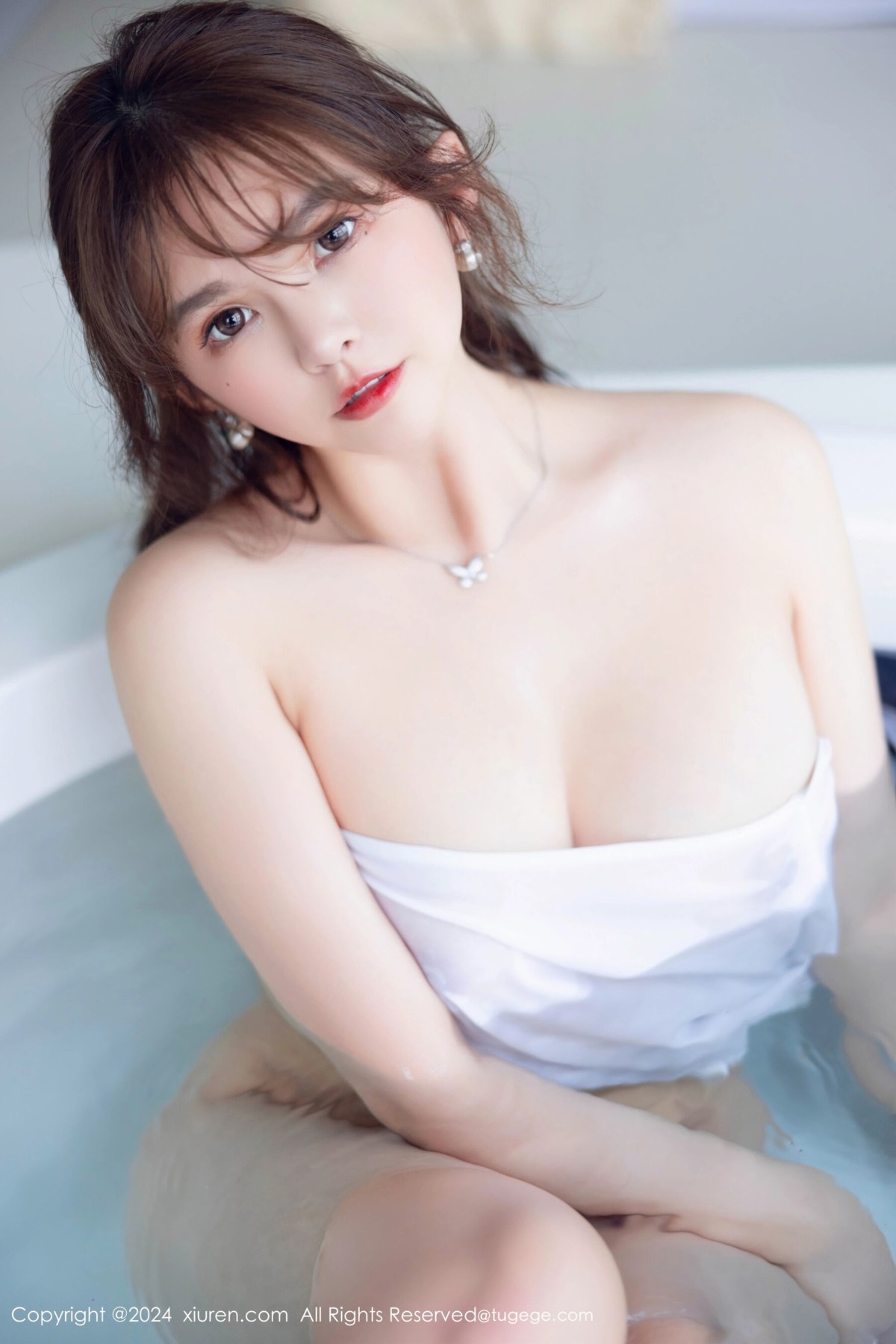 【XiuRen秀人網】20240530Vol8624張思允Nice【84P】-[秀人套图]