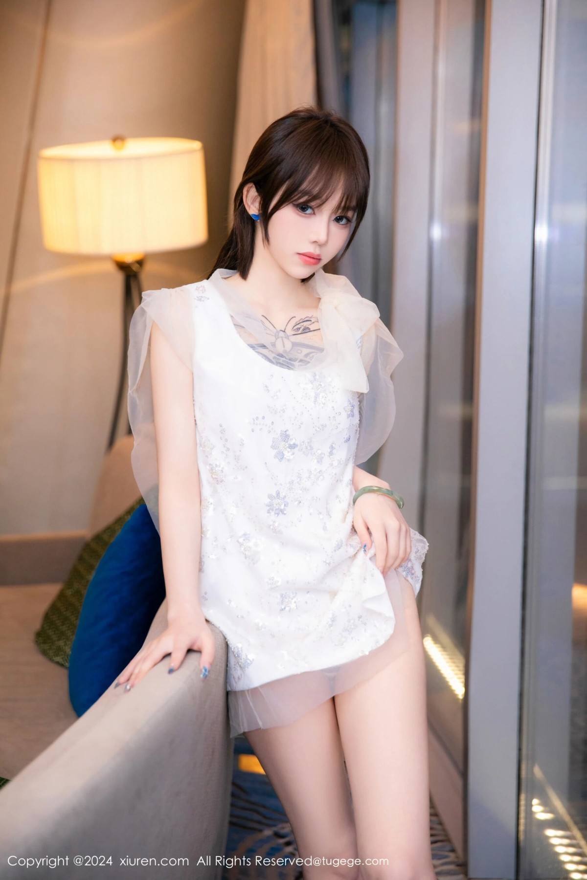 【XiuRen秀人網】20240613Vol8696奶瓶【81P】-[秀人套图]