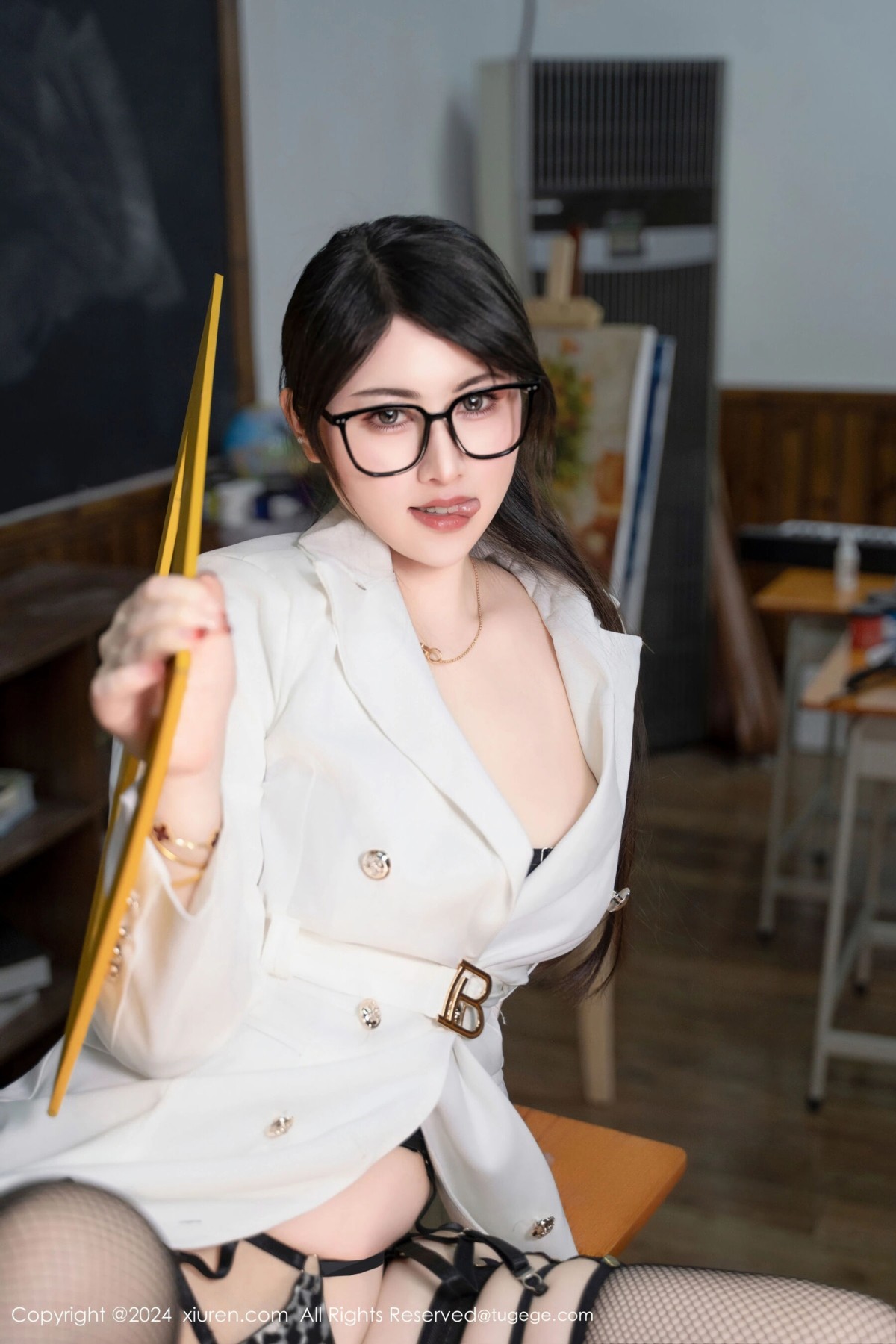 【XiuRen秀人網】20240613Vol8694詩詩kiki【94P】-[秀人套图]