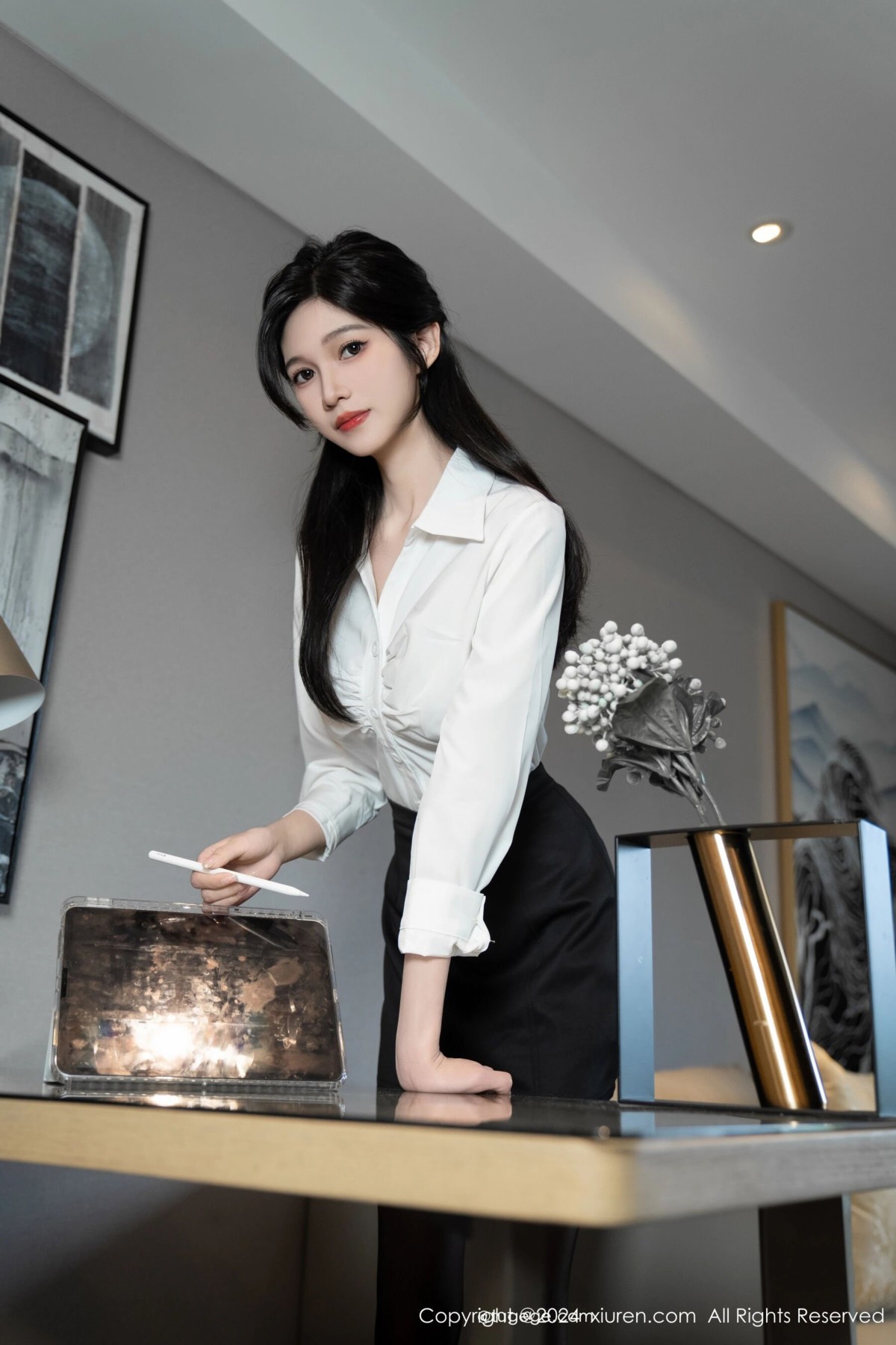 【XiuRen秀人網】20240613Vol8697程程程-【93P】-[秀人套图]