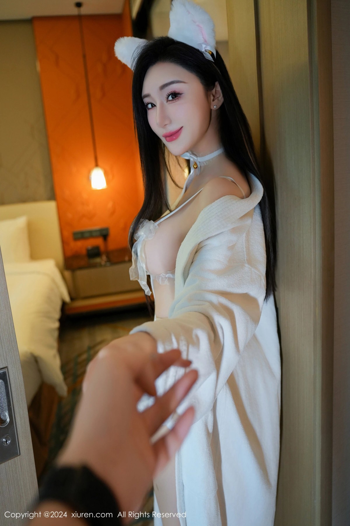 【XiuRen秀人網】20240611Vol8679田兮白【124P】-[秀人套图]