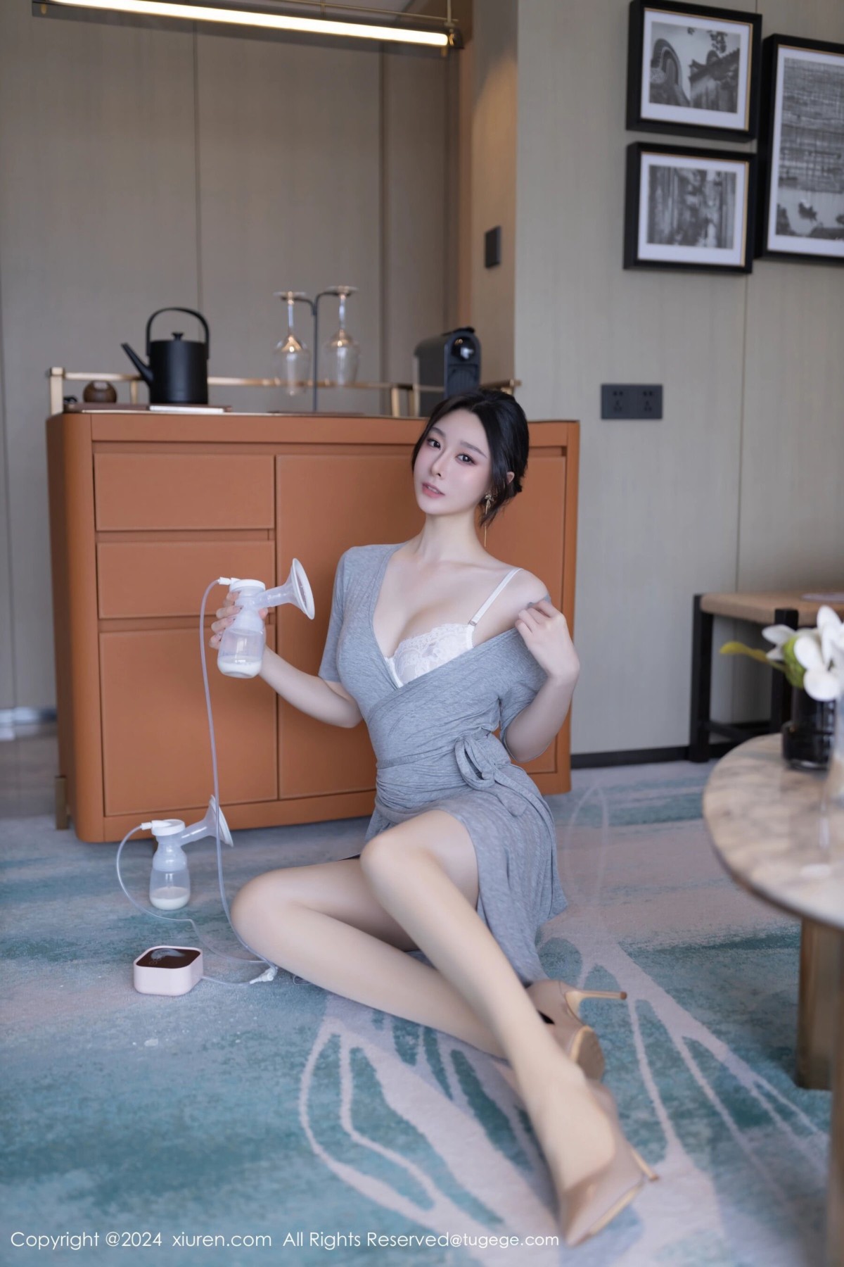 【XiuRen秀人網】20240613Vol8699小逗逗【80P】-[秀人套图]