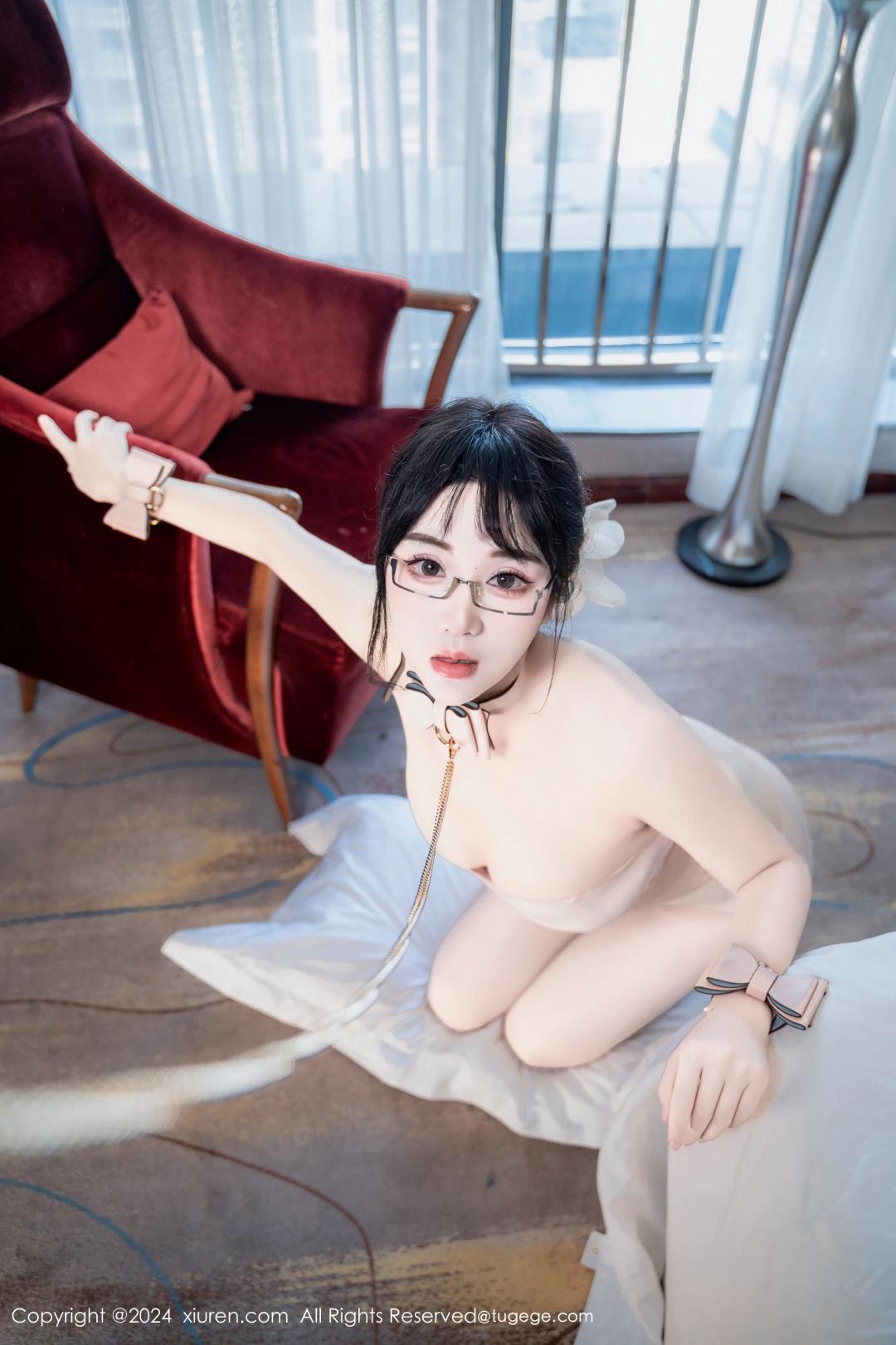 【XiuRen秀人網】20240618Vol8717汐汐愛吃草莓【86P】-[秀人套图]