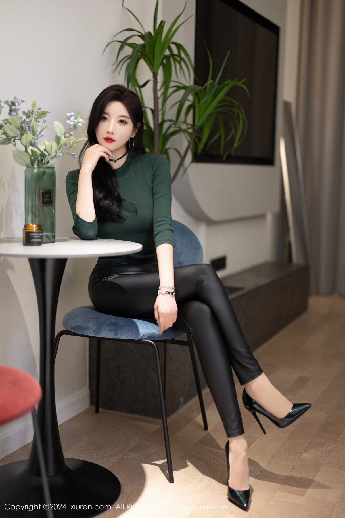 【XiuRen秀人網】20240614Vol8707楊晨晨Yome【90P】-[秀人套图]