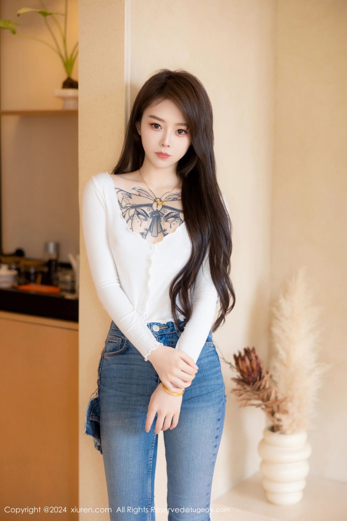 【XiuRen秀人網】20240621Vol8740奶瓶【82P】-[秀人套图]