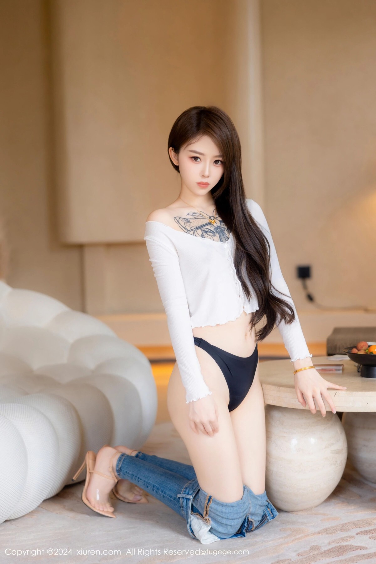 【XiuRen秀人網】20240621Vol8740奶瓶【82P】-[秀人套图]