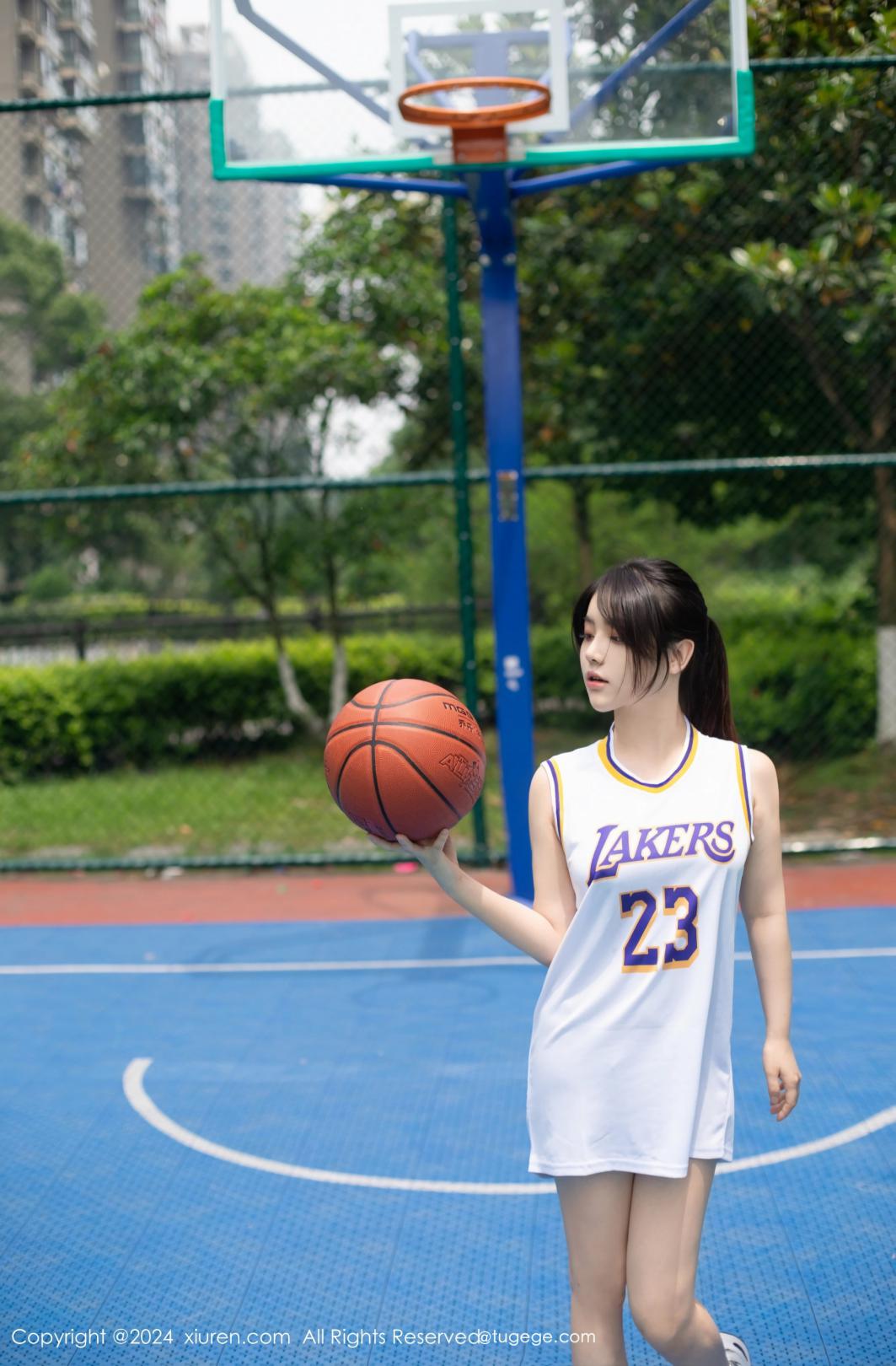 【XiuRen秀人網】20240621Vol8744豆瓣醬【83P】-[秀人套图]