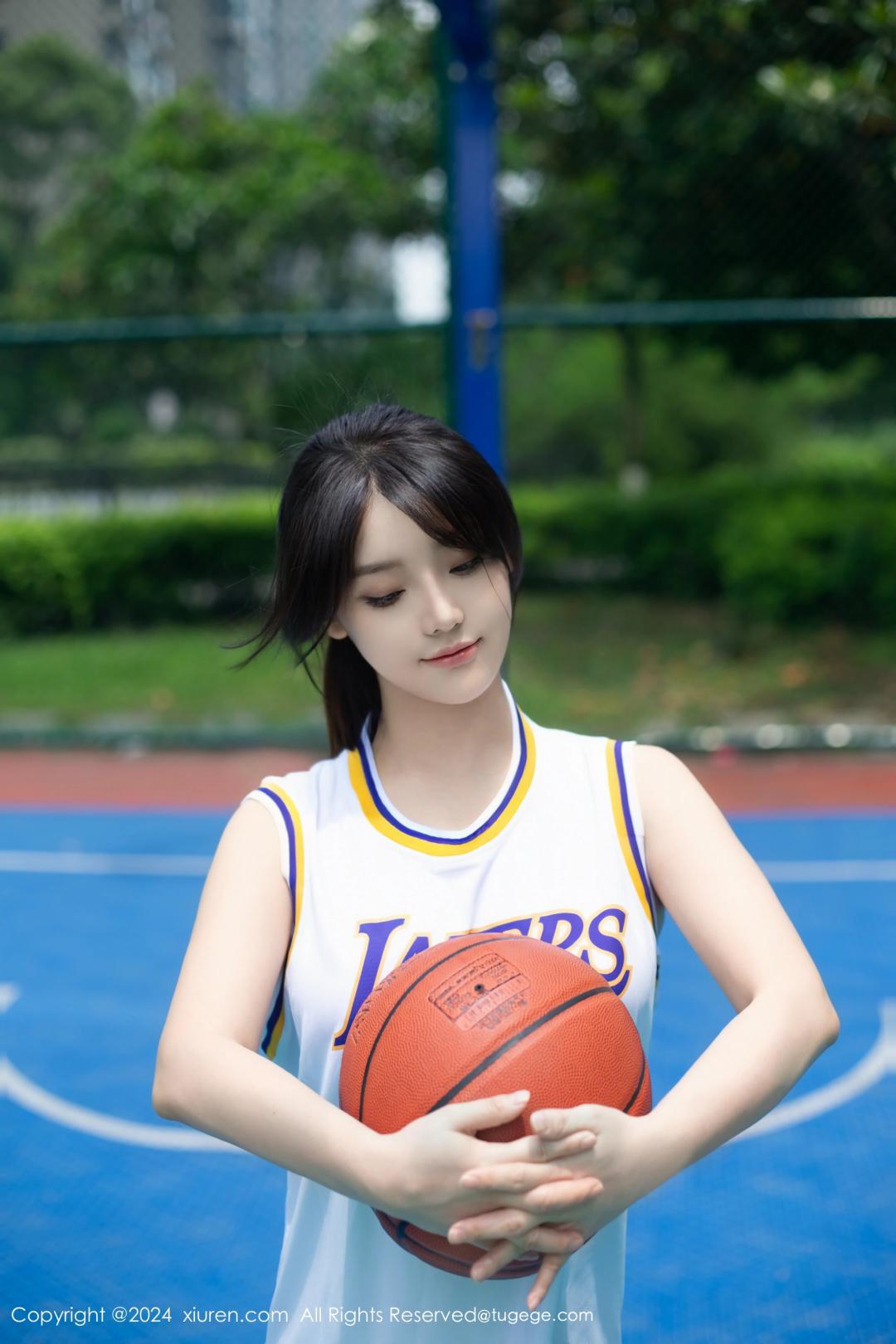 【XiuRen秀人網】20240621Vol8744豆瓣醬【83P】-[秀人套图]