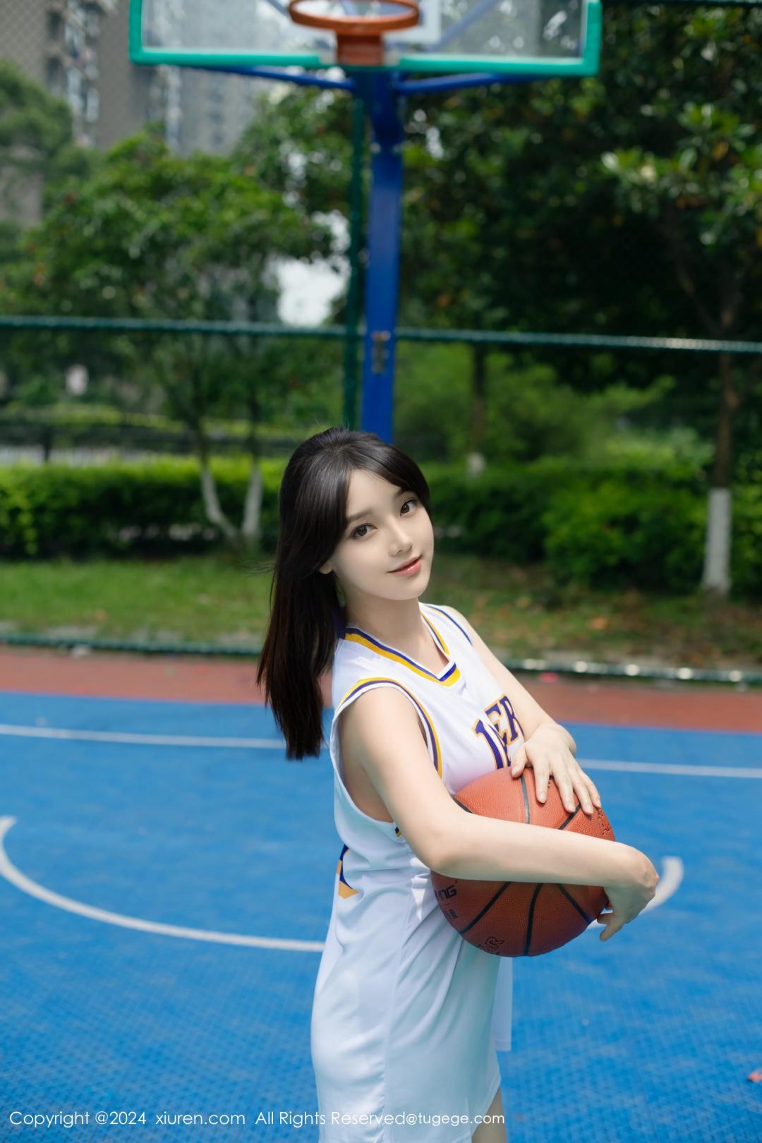 【XiuRen秀人網】20240621Vol8744豆瓣醬【83P】-[秀人套图]