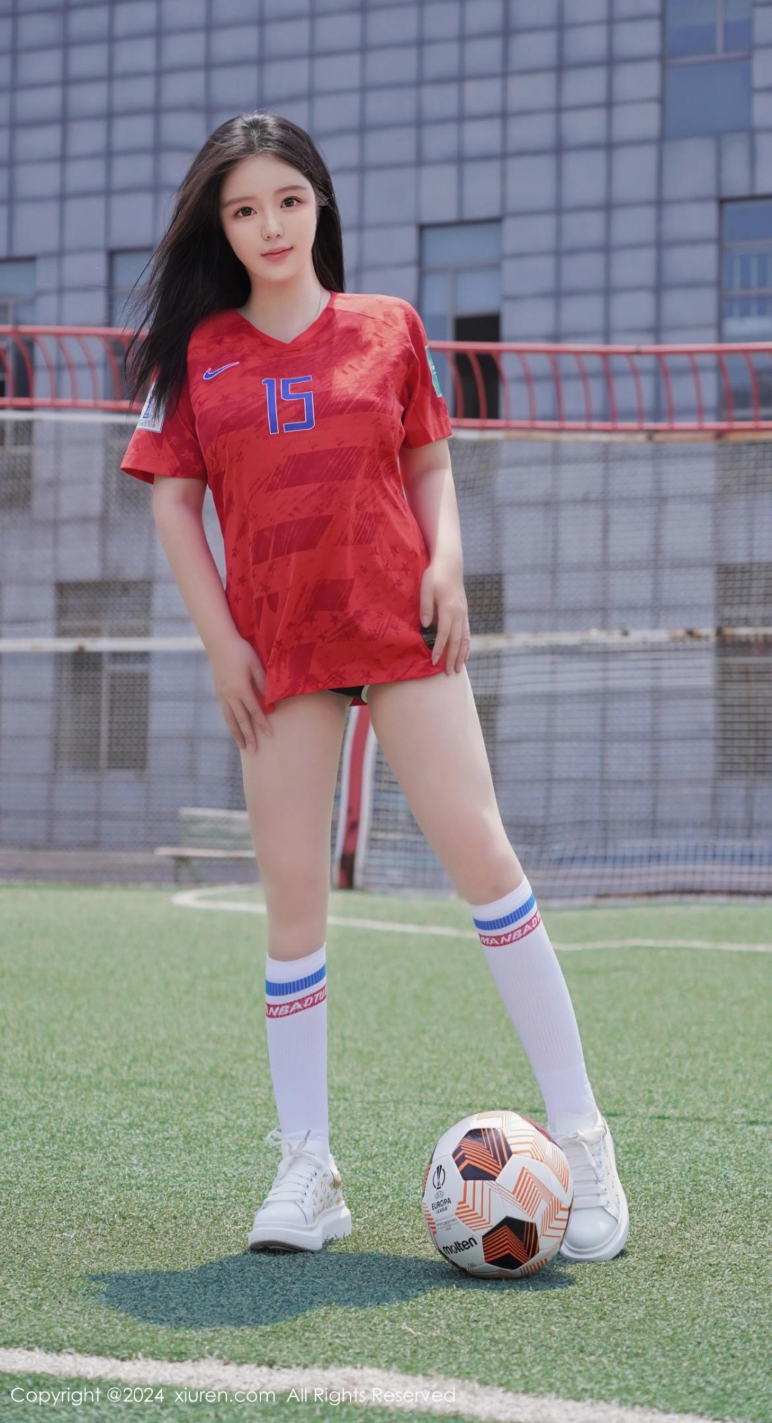 【XiuRen秀人網】20240620Vol8733小薯條nienie【87P】-[秀人套图]