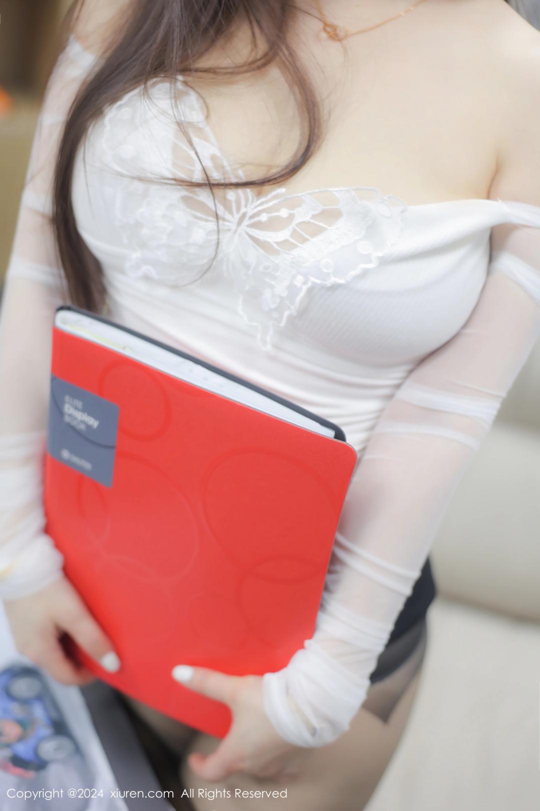 【XiuRen秀人網】20240627Vol8766詩詩kiki【81P】-[秀人套图]