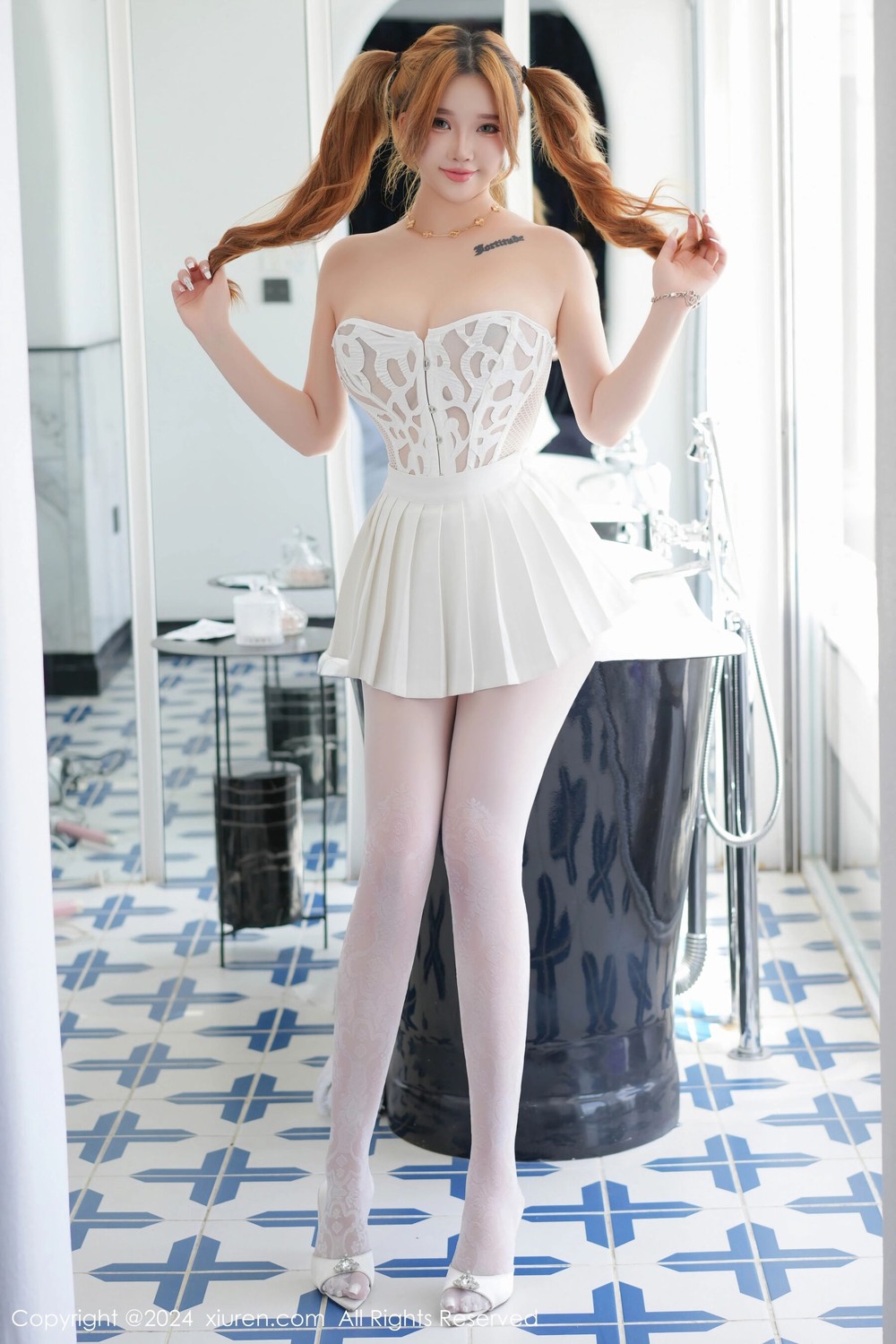 【XiuRen秀人網】20240628Vol8771小海臀Rena【60P】-[秀人套图]