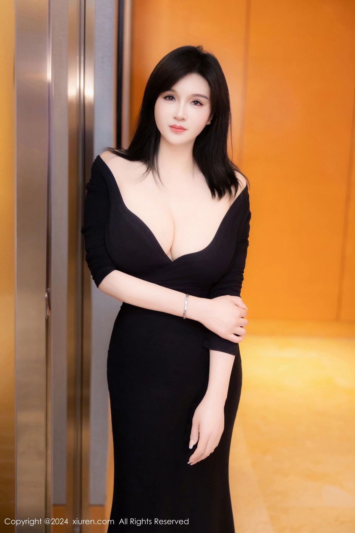 【XiuRen秀人網】20240702Vol8787水水姐【78P】-[秀人套图]