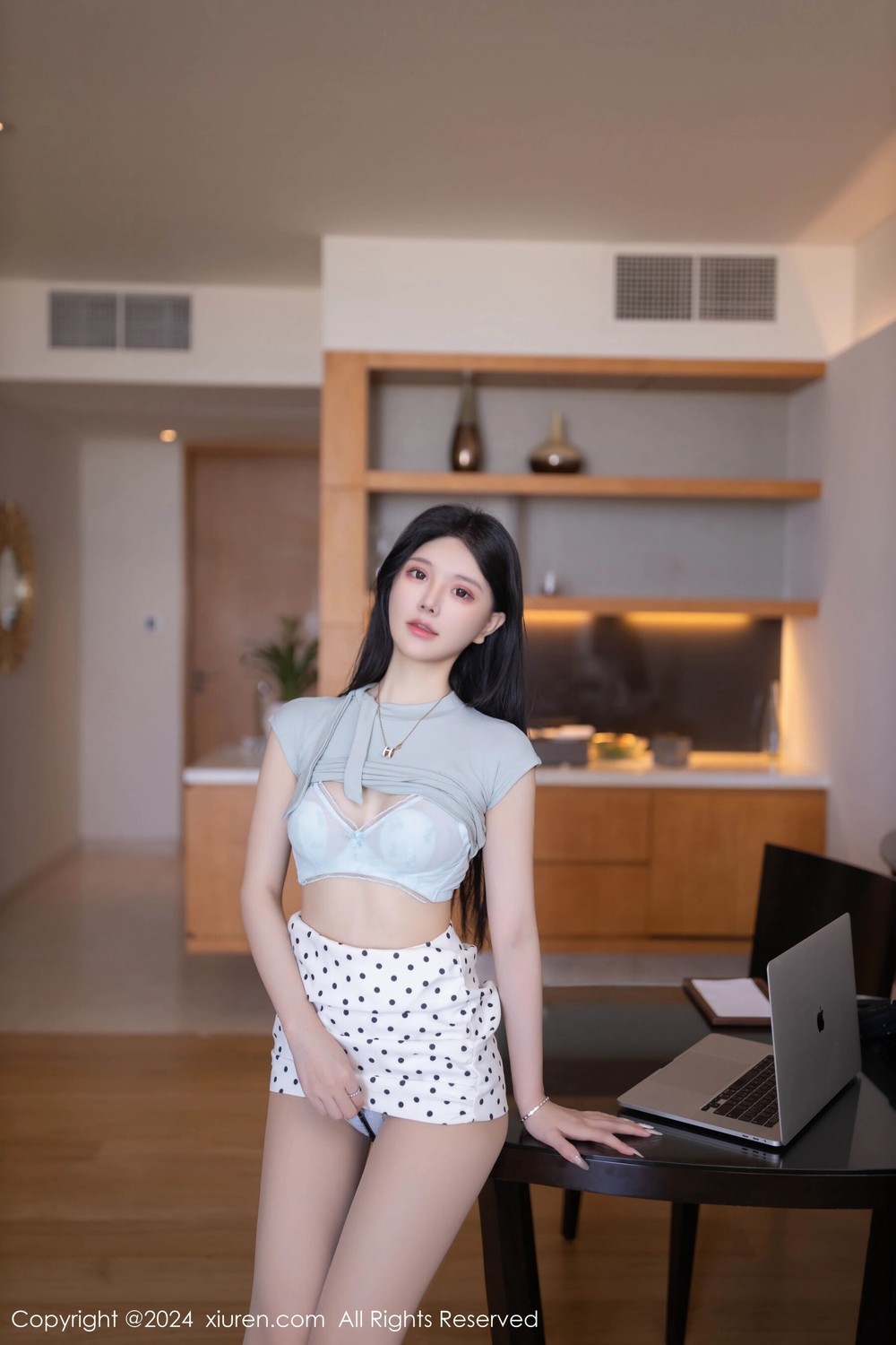 【XiuRen秀人網】20240628Vol8774幼幼【80P】-[秀人套图]