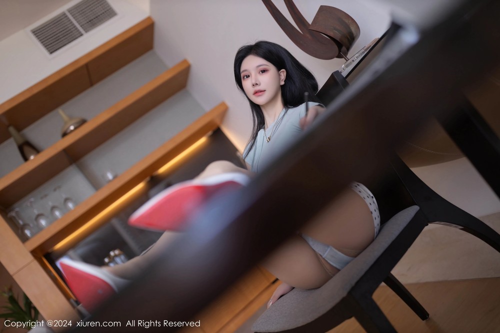 【XiuRen秀人網】20240628Vol8774幼幼【80P】-[秀人套图]