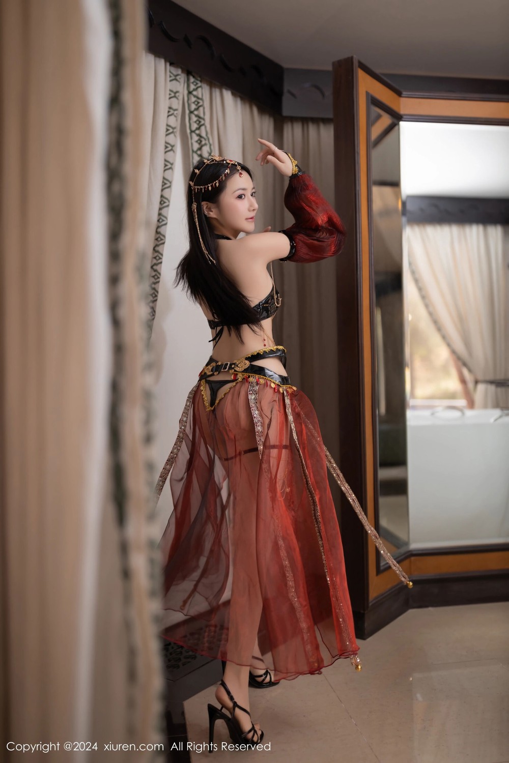 【XiuRen秀人網】20240628Vol8778魚子醬Fish【80P】-[秀人套图]