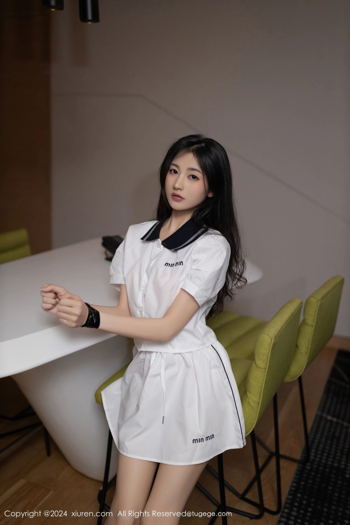 【XiuRen秀人網】20240702Vol8793魚尾fish【80P】-[秀人套图]