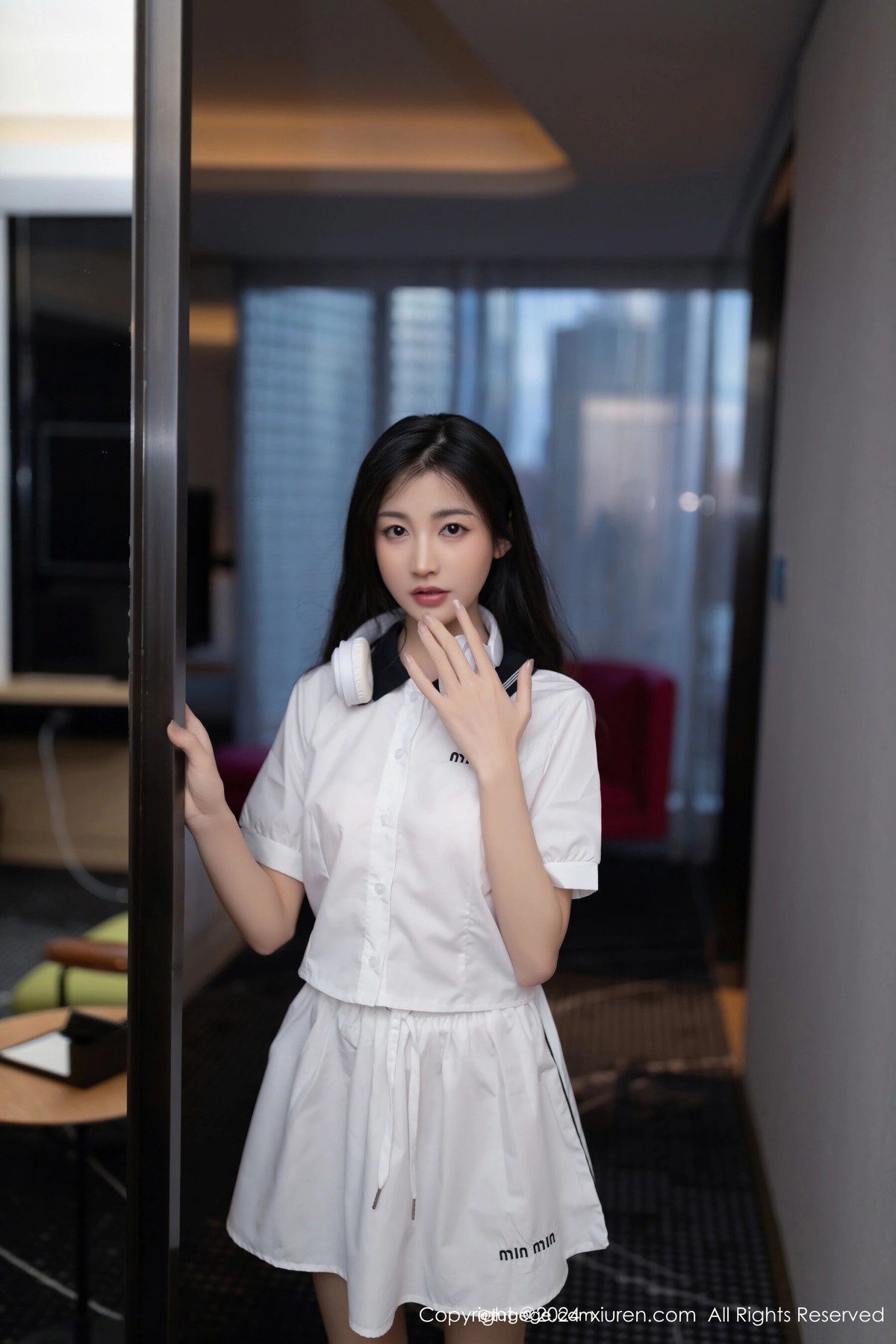 【XiuRen秀人網】20240702Vol8793魚尾fish【80P】-[秀人套图]