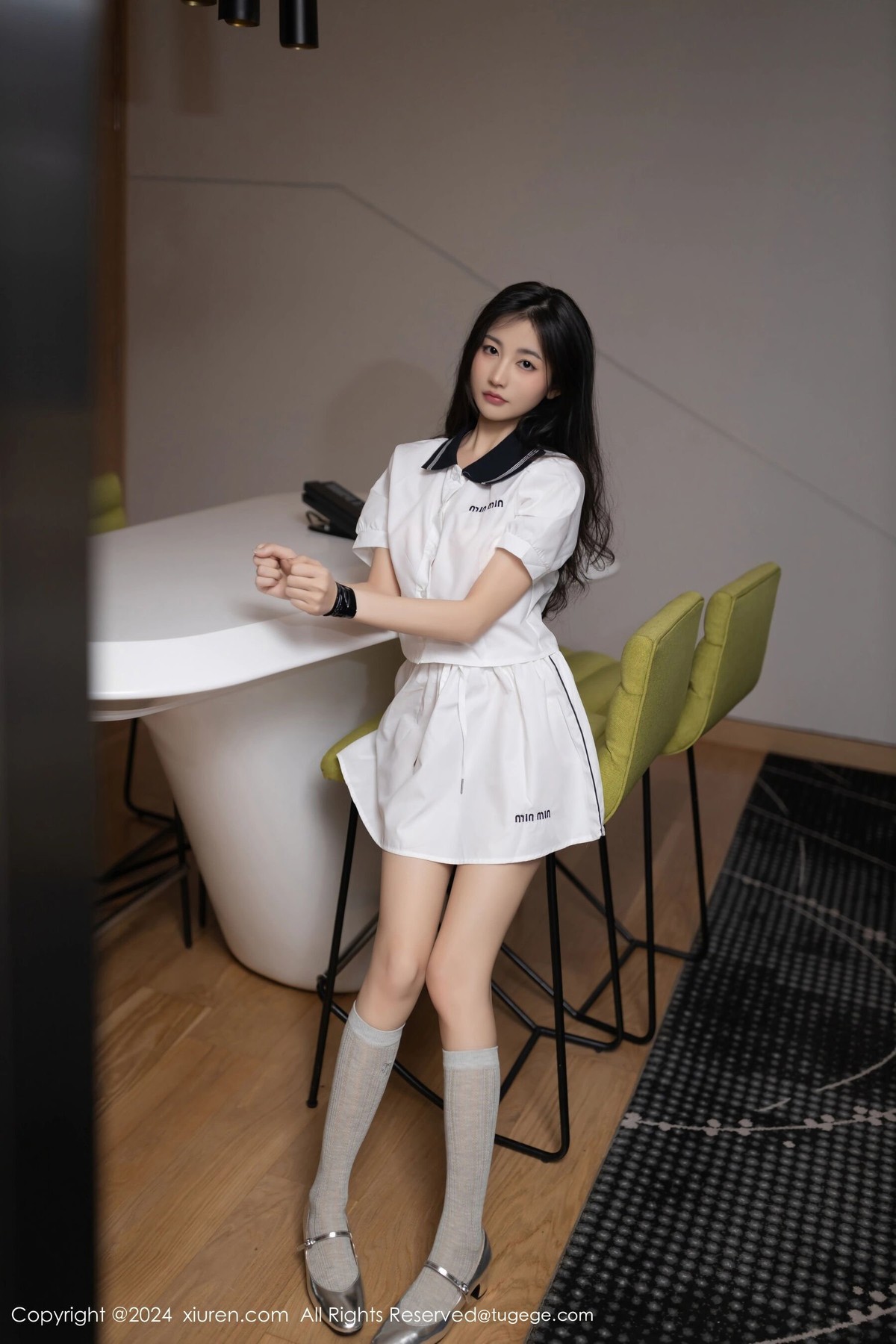 【XiuRen秀人網】20240702Vol8793魚尾fish【80P】-[秀人套图]