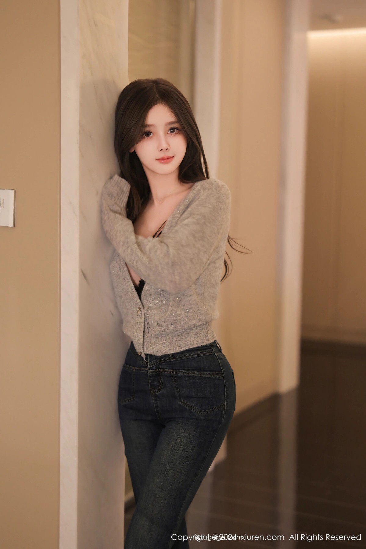 【XiuRen秀人網】20240704Vol8806奶喵喵【81P】-[秀人套图]