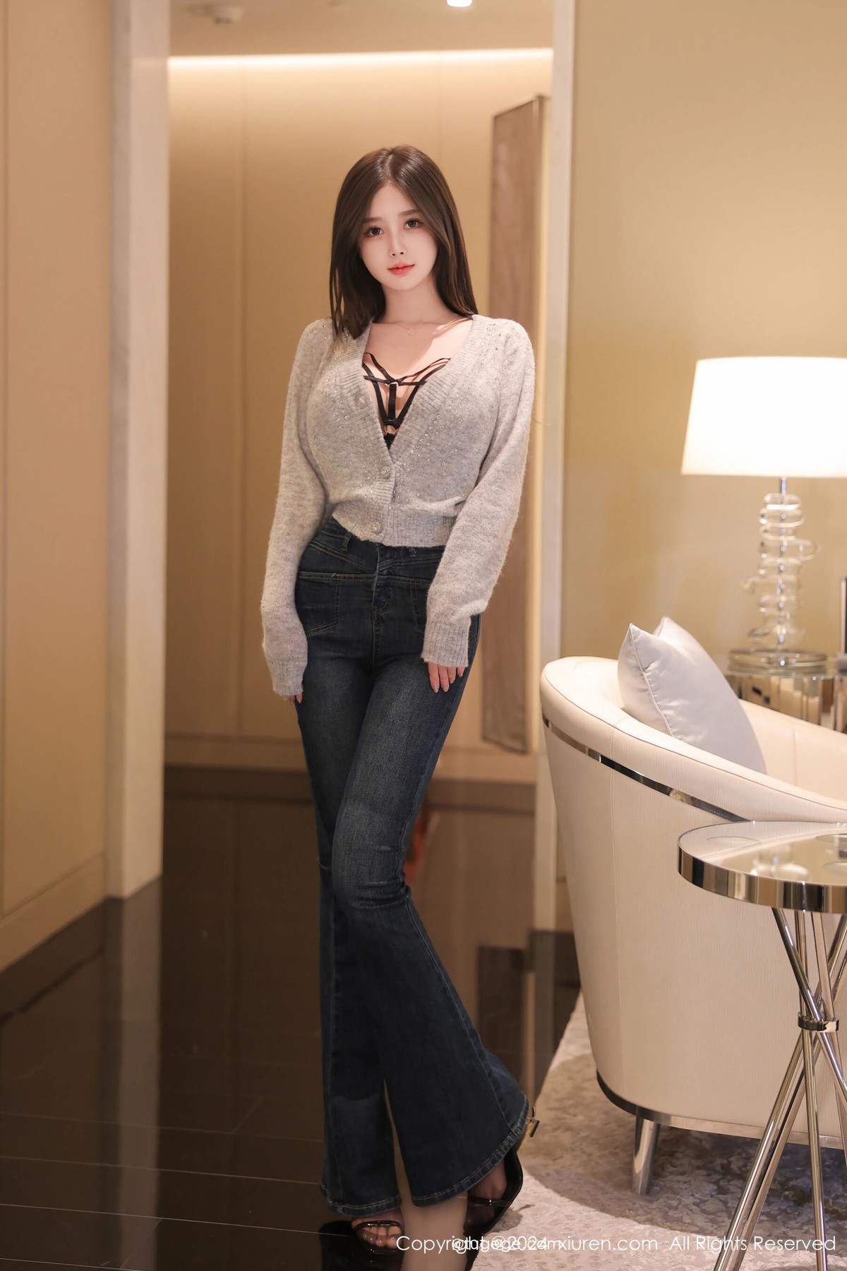 【XiuRen秀人網】20240704Vol8806奶喵喵【81P】-[秀人套图]