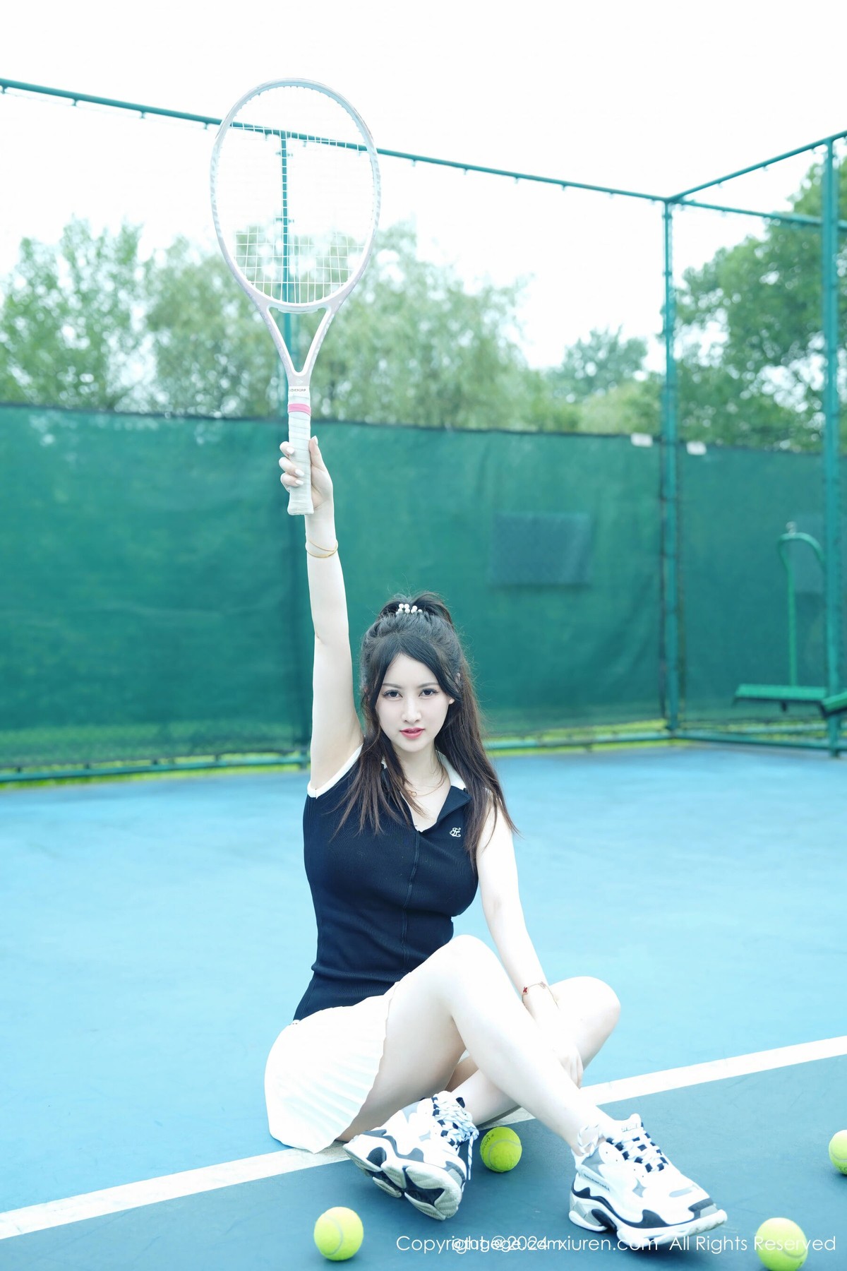 【XiuRen秀人網】20240708Vol8821詩詩kiki【74P】-[秀人套图]