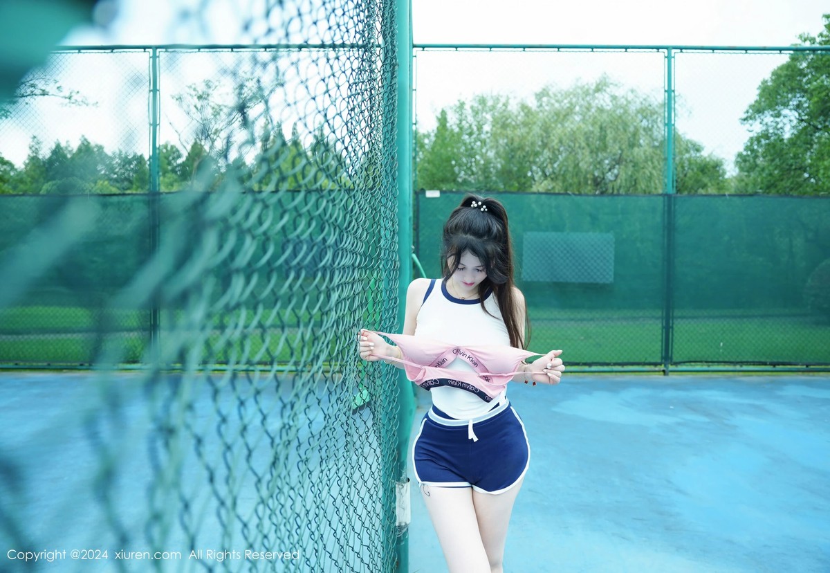 【XiuRen秀人網】20240708Vol8821詩詩kiki【74P】-[秀人套图]