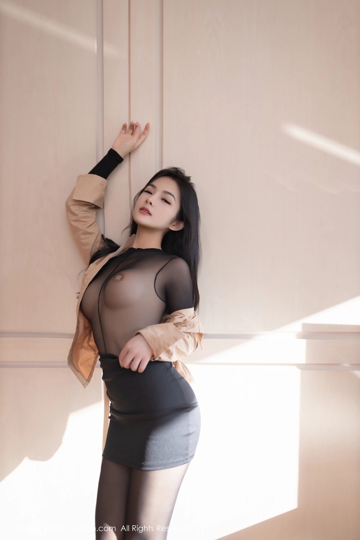 【XiuRen秀人網】20240710Vol8835譚小靈【80P】-[秀人套图]