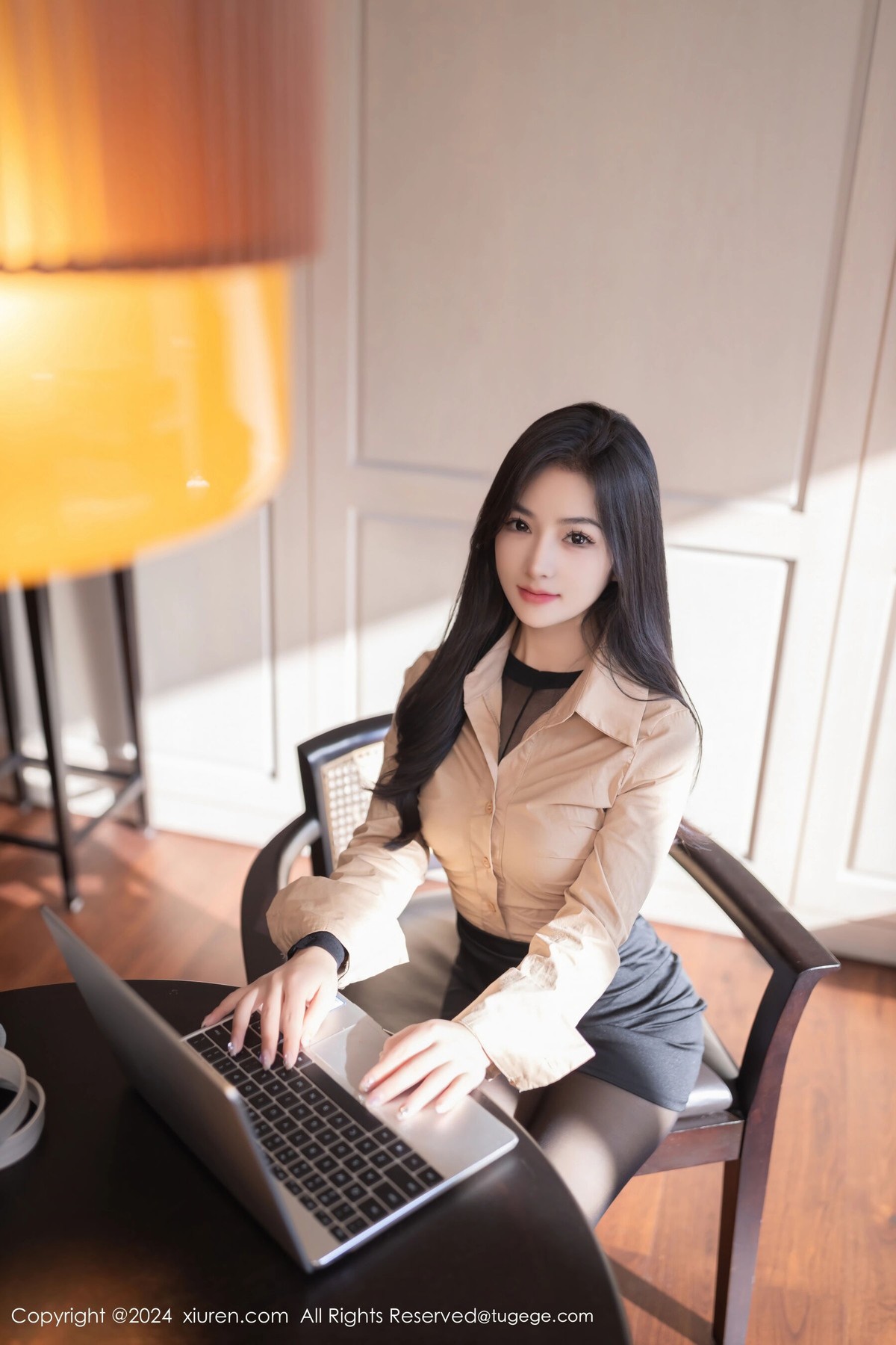 【XiuRen秀人網】20240710Vol8835譚小靈【80P】-[秀人套图]