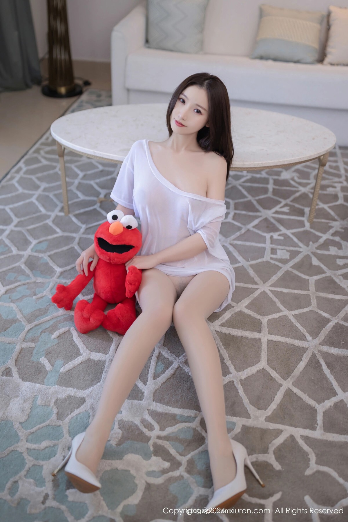 【XiuRen秀人網】20240710Vol8834杏子Yada【84P】-[秀人套图]